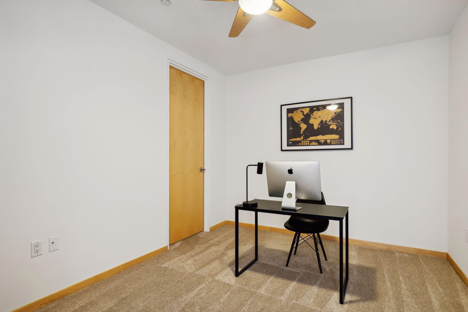 201 S 11th Street Unit: 930