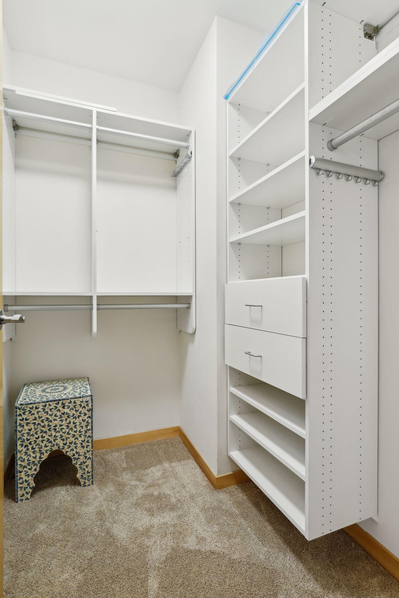 201 S 11th Street Unit: 930