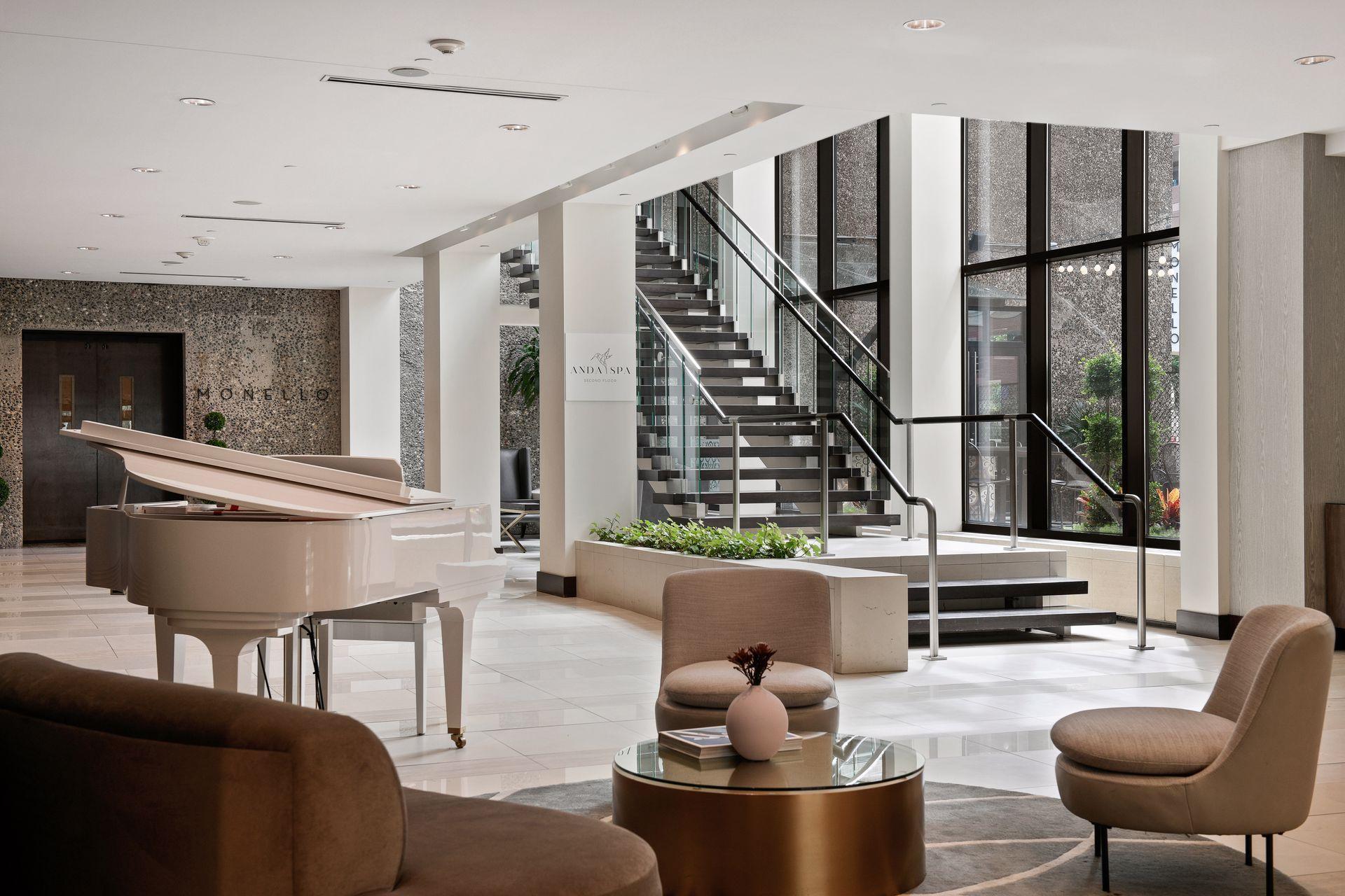 201 S 11th Street Unit: 930