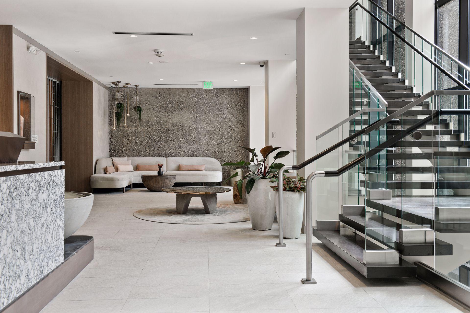 201 S 11th Street Unit: 930