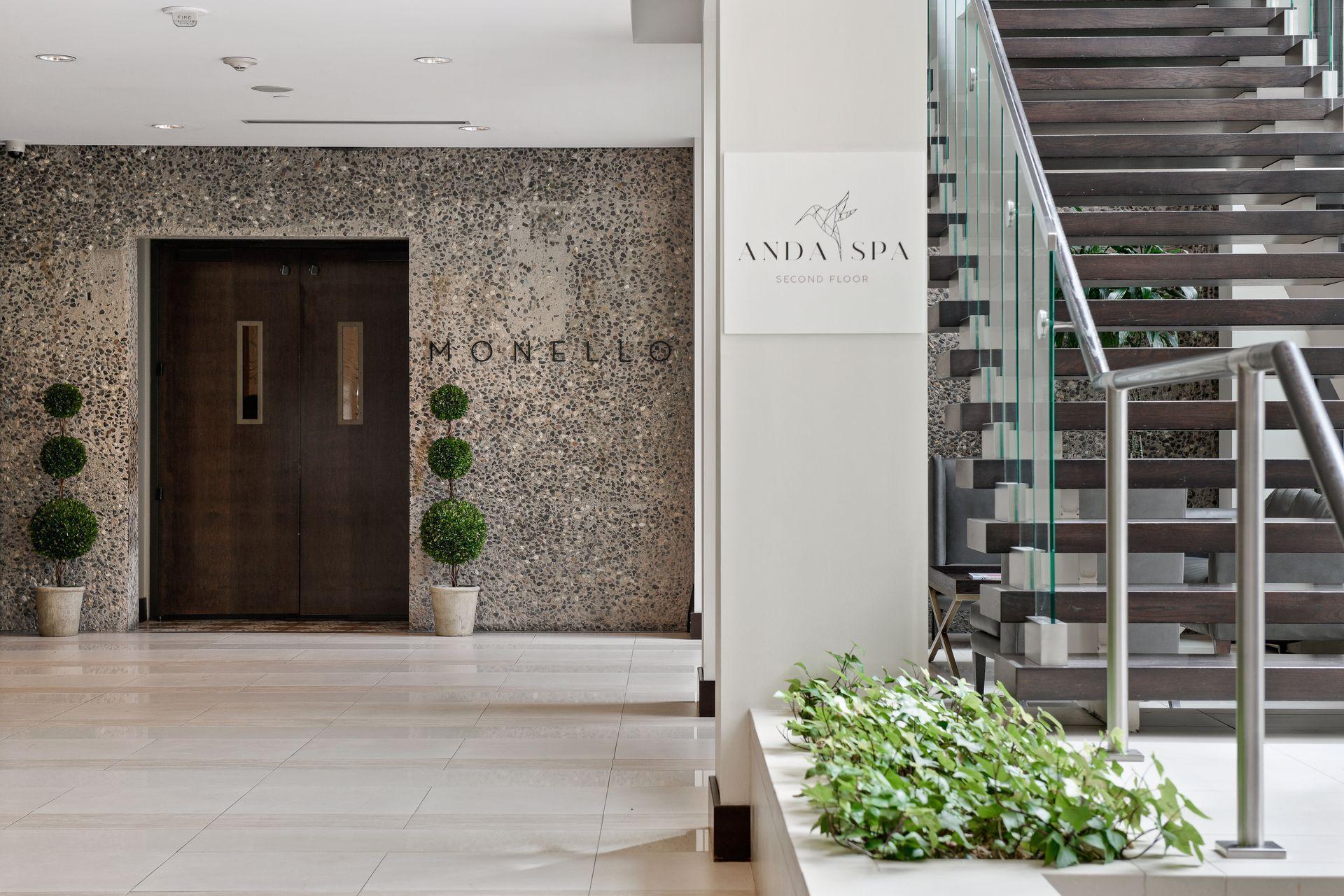 201 S 11th Street Unit: 930