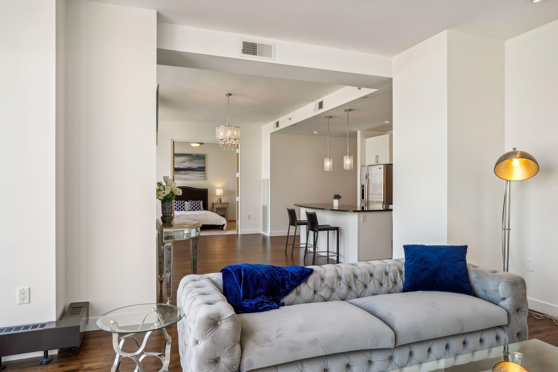 201 S 11th Street Unit: 930