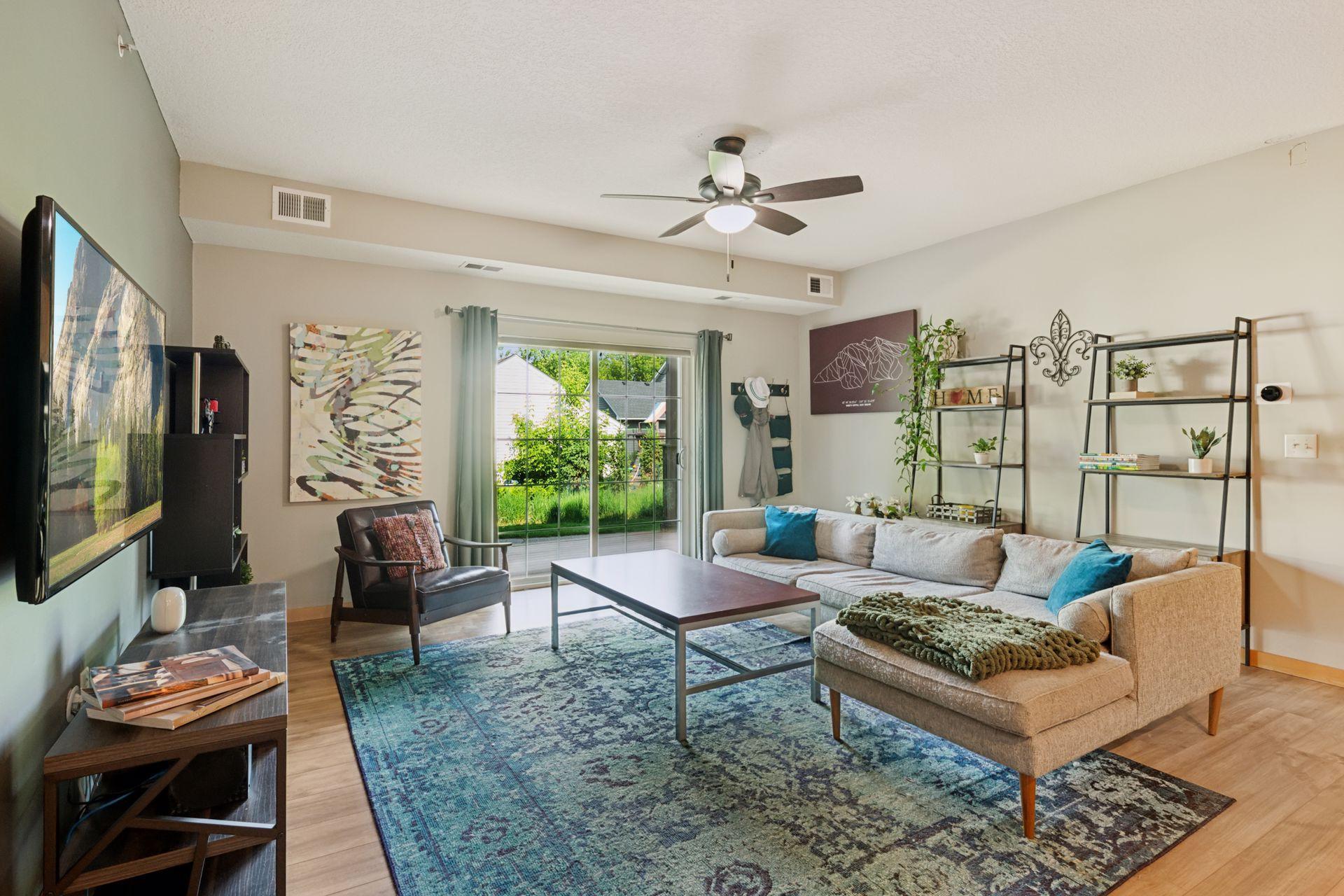 4132 Vernon Avenue S Unit: A103