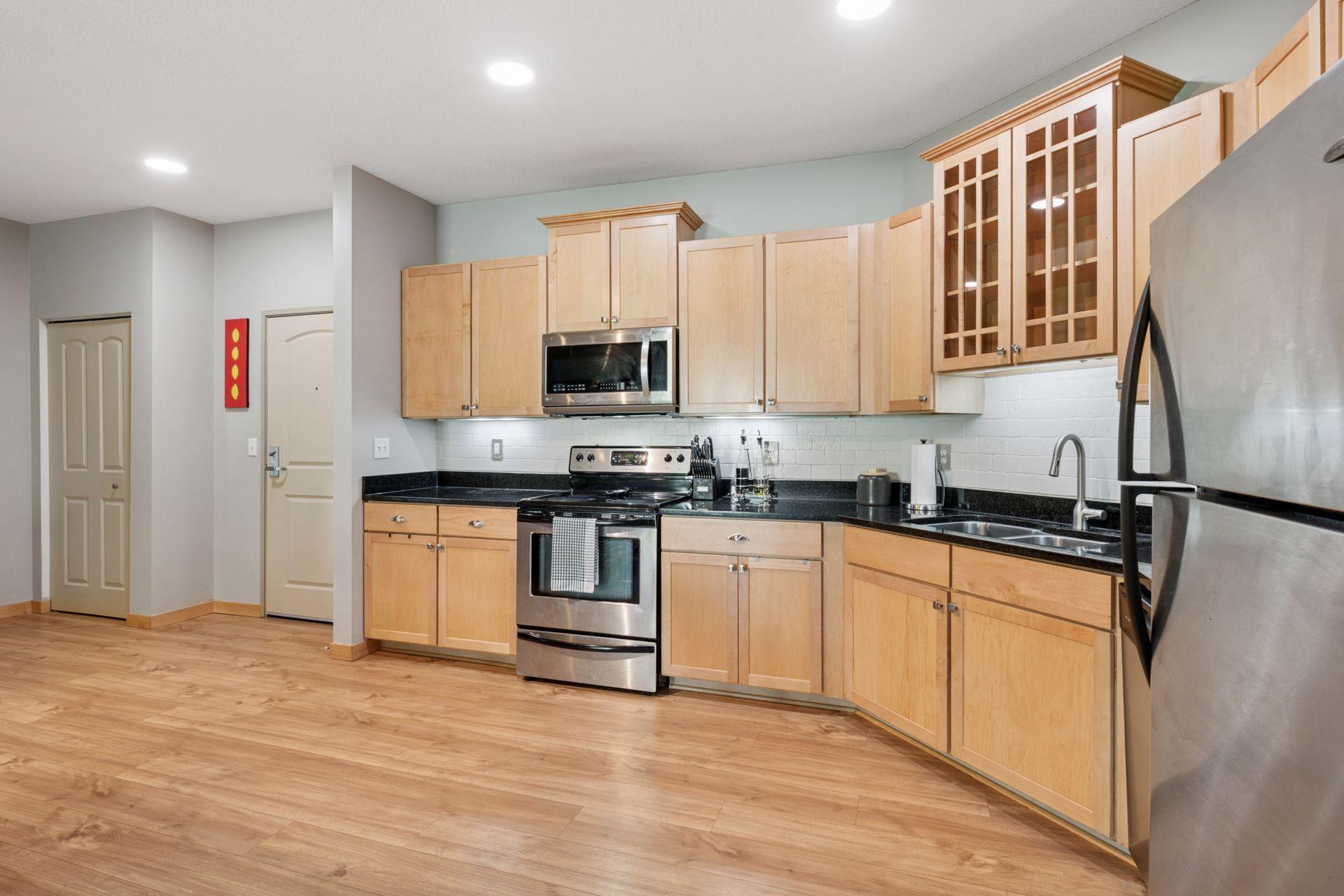 4132 Vernon Avenue S Unit: A103