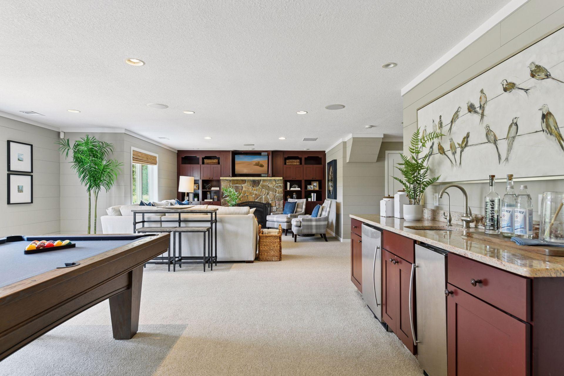 950 Willow View Drive