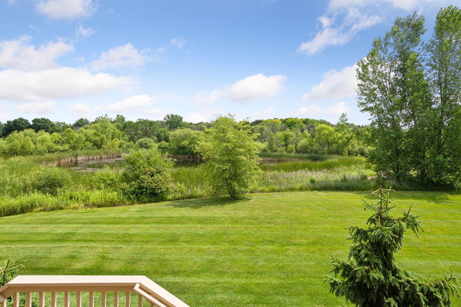 950 Willow View Drive