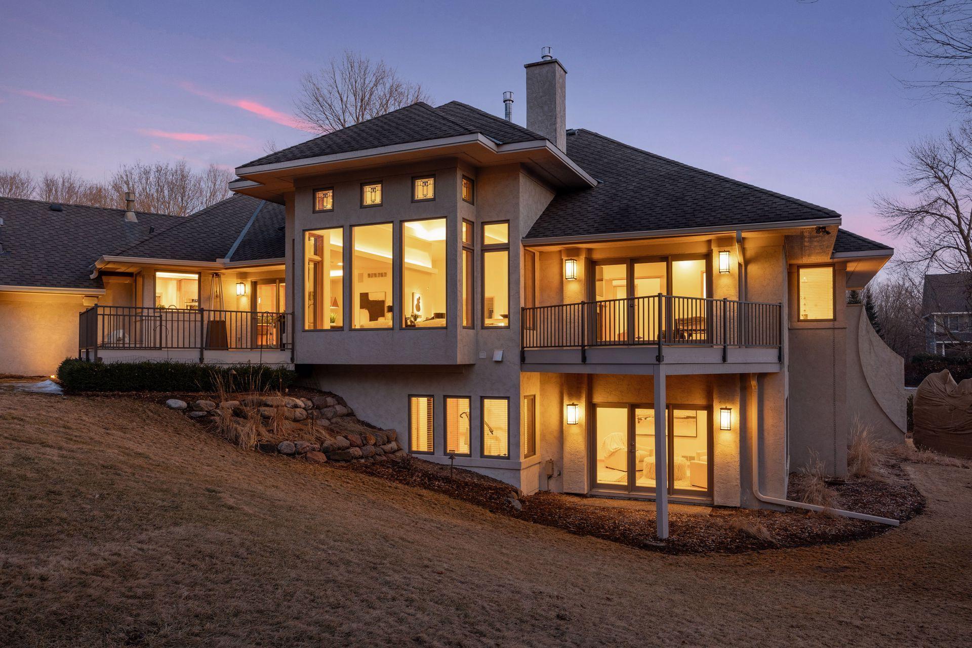 6420 Thornberry Curve