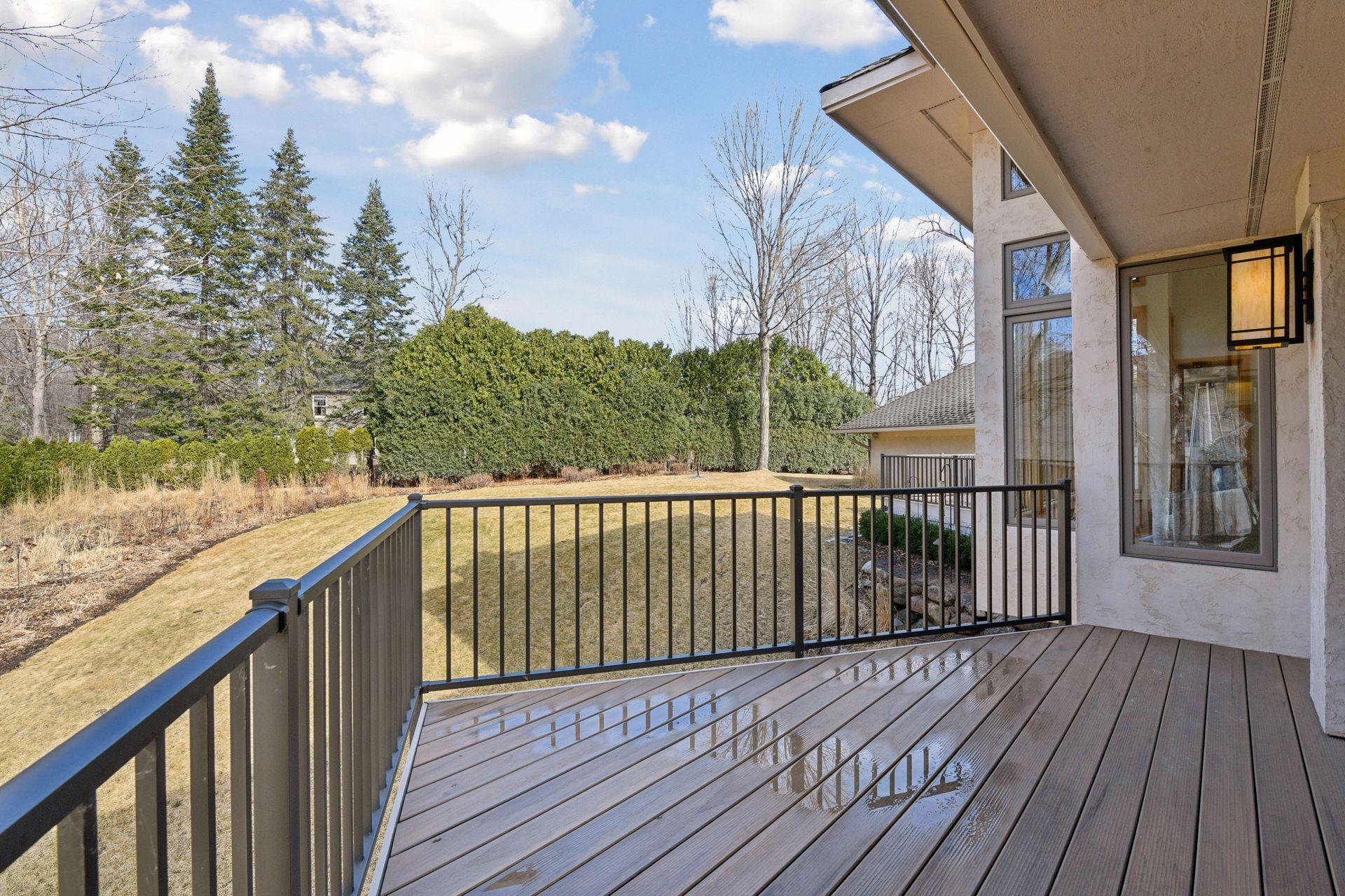6420 Thornberry Curve