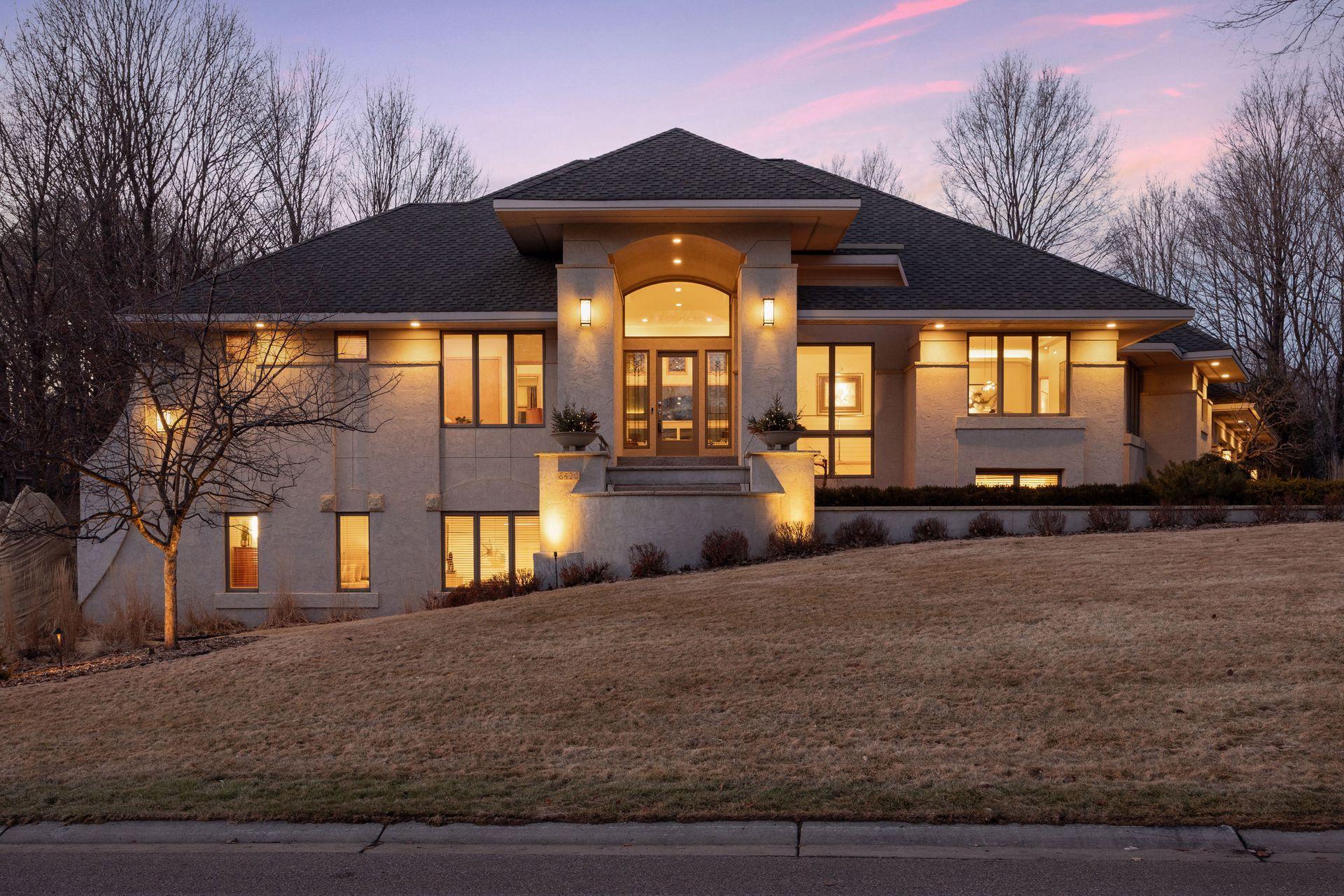 6420 Thornberry Curve