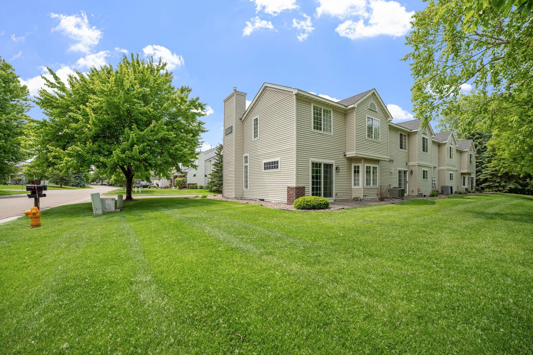 4345 Merrimac Lane N Unit: 7