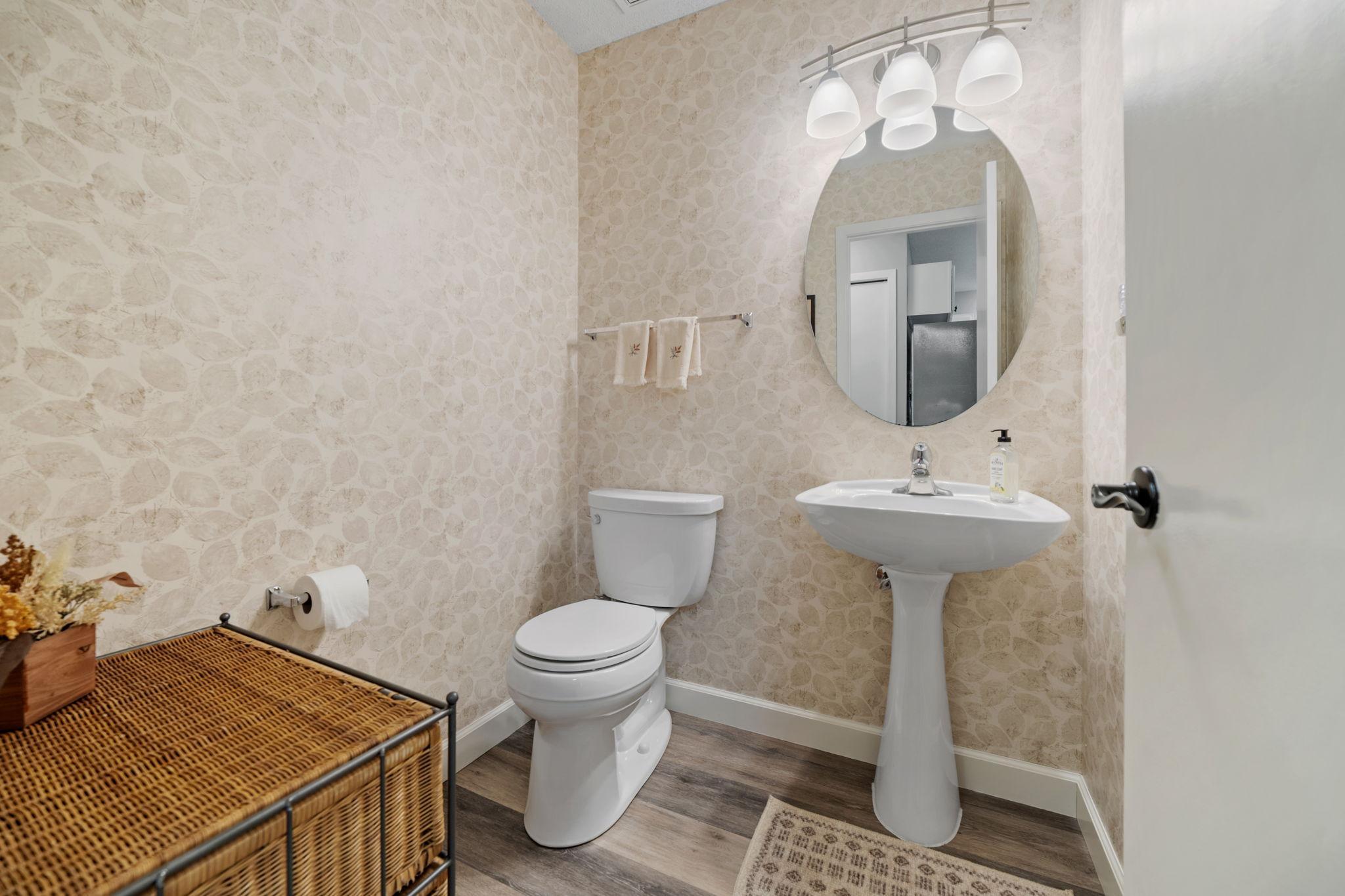 4345 Merrimac Lane N Unit: 7