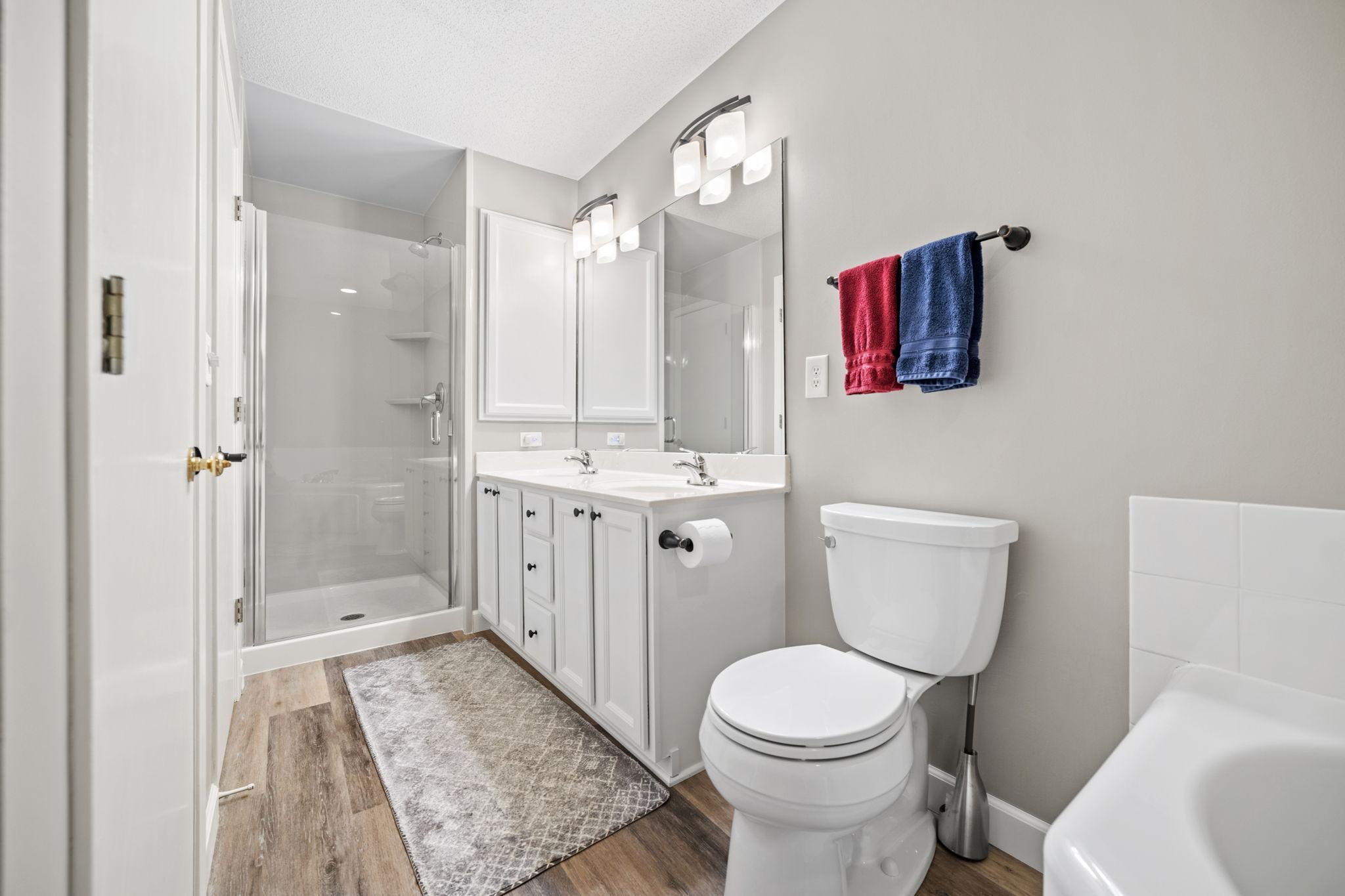 4345 Merrimac Lane N Unit: 7