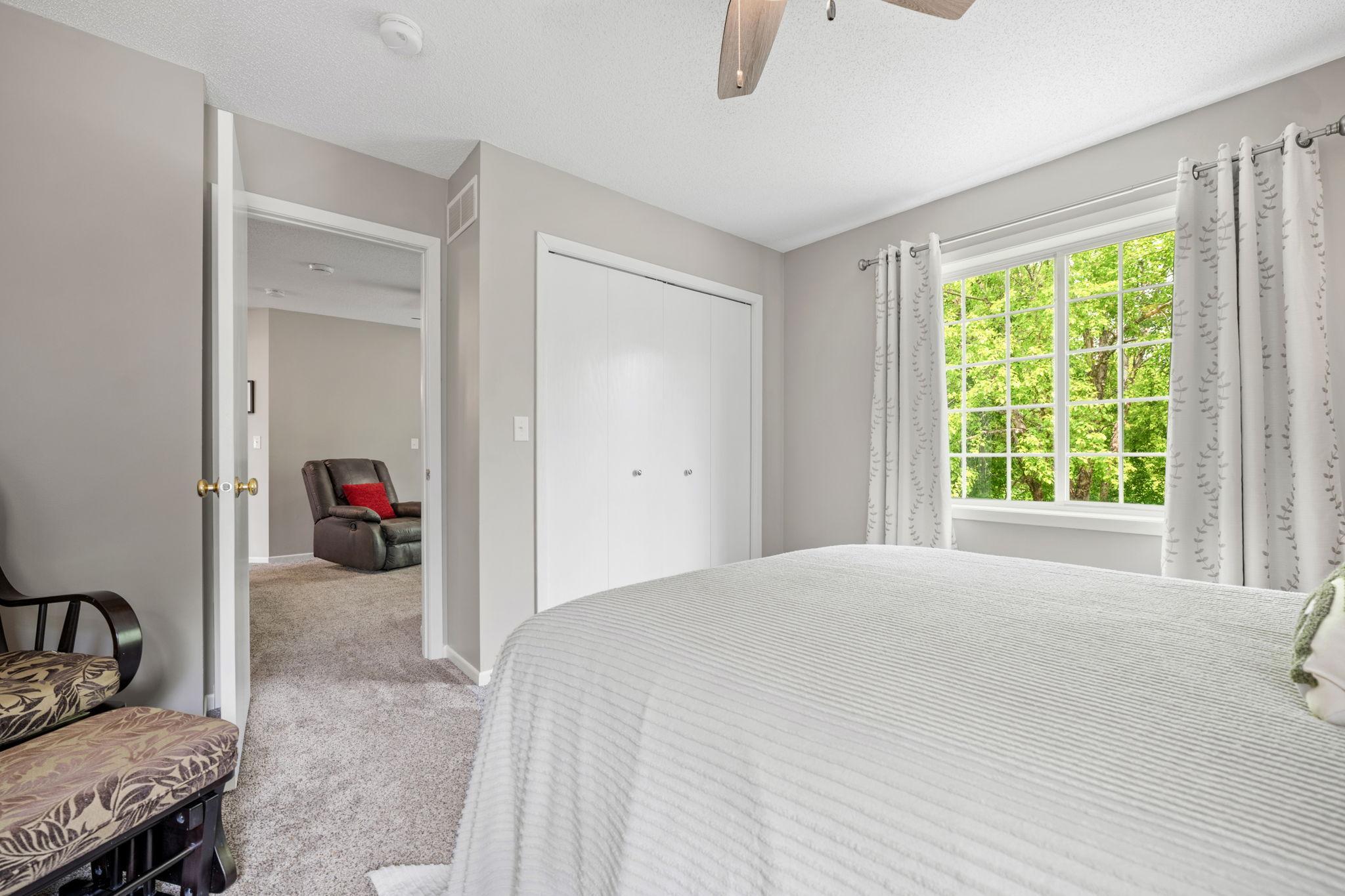 4345 Merrimac Lane N Unit: 7