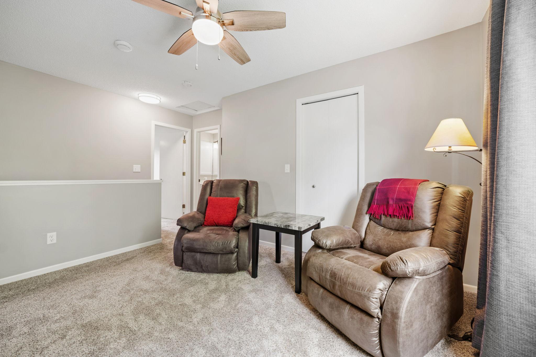 4345 Merrimac Lane N Unit: 7