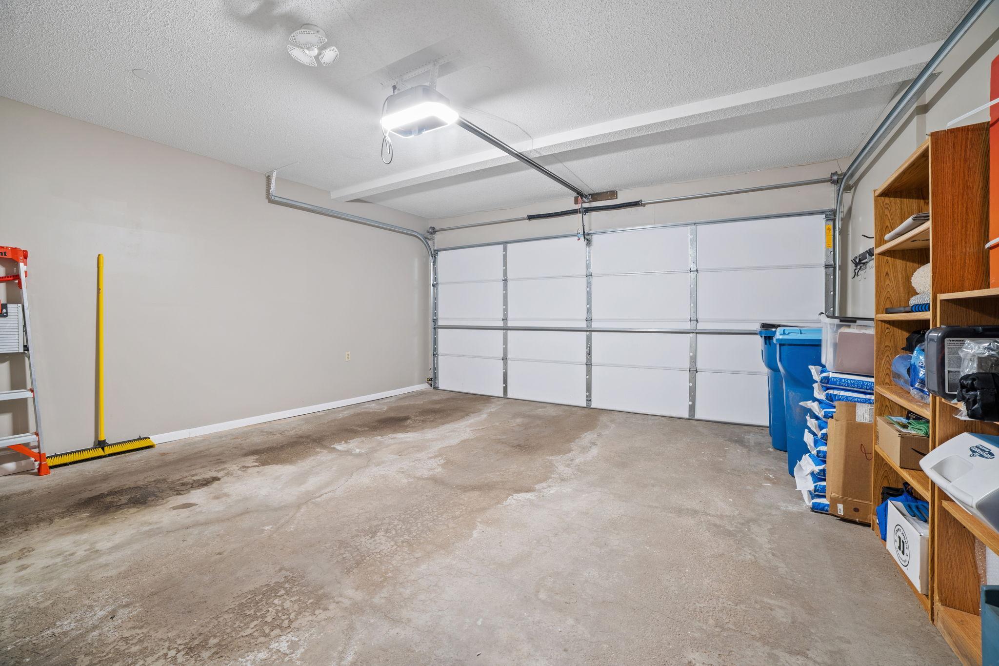 4345 Merrimac Lane N Unit: 7