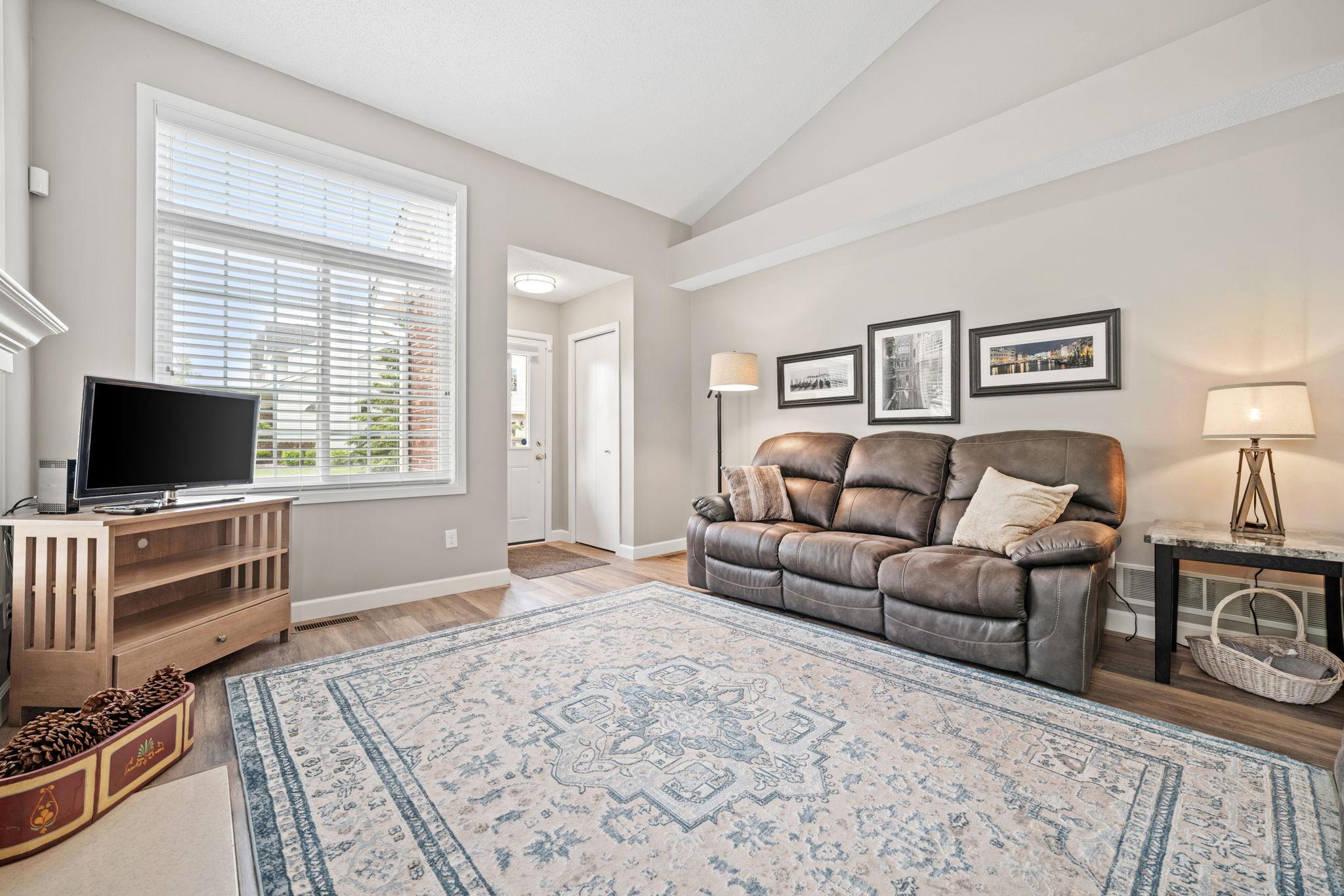 4345 Merrimac Lane N Unit: 7