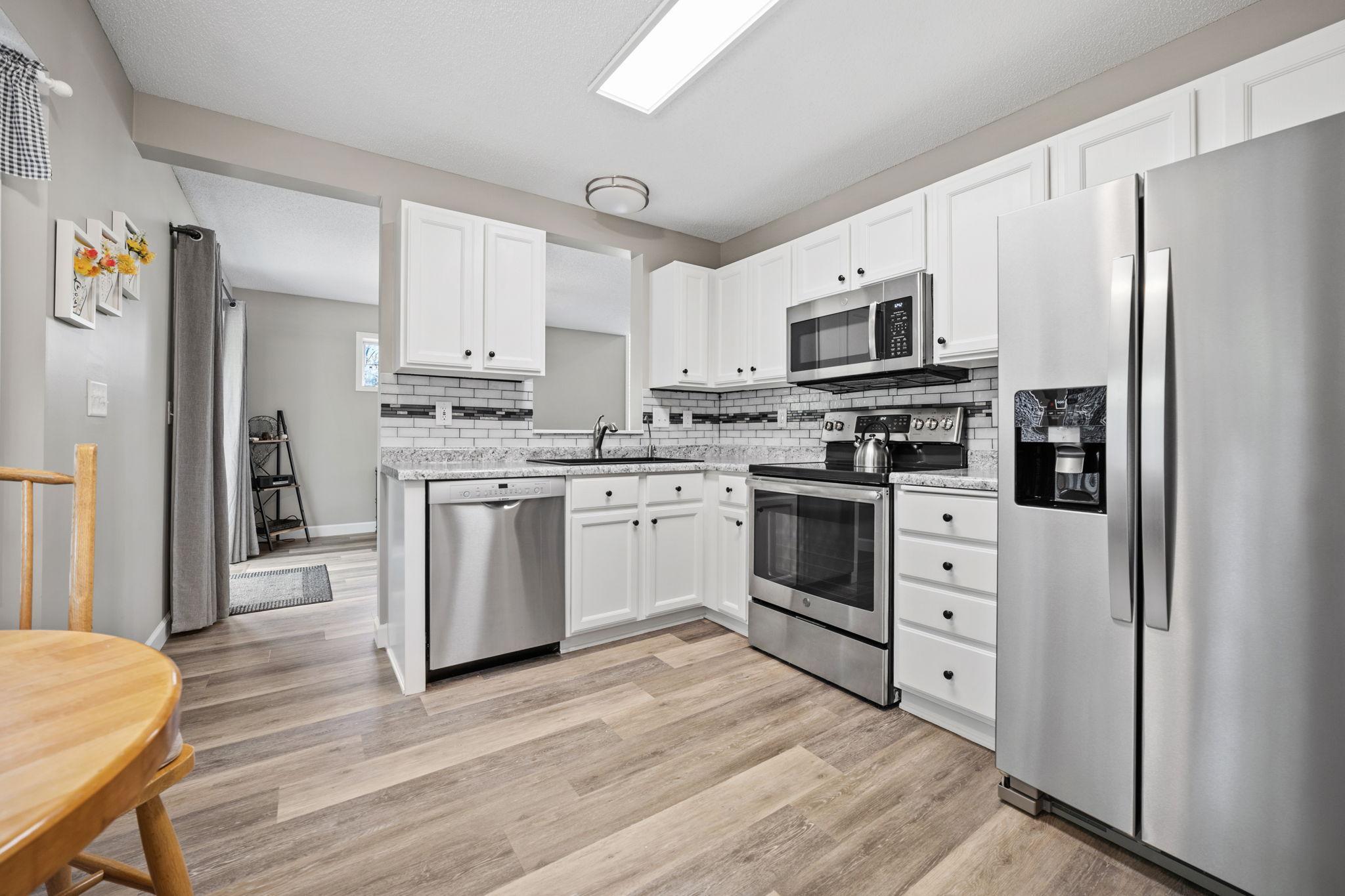 4345 Merrimac Lane N Unit: 7