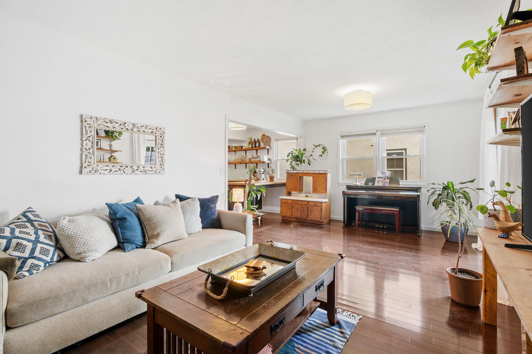 1714 5th Street NE