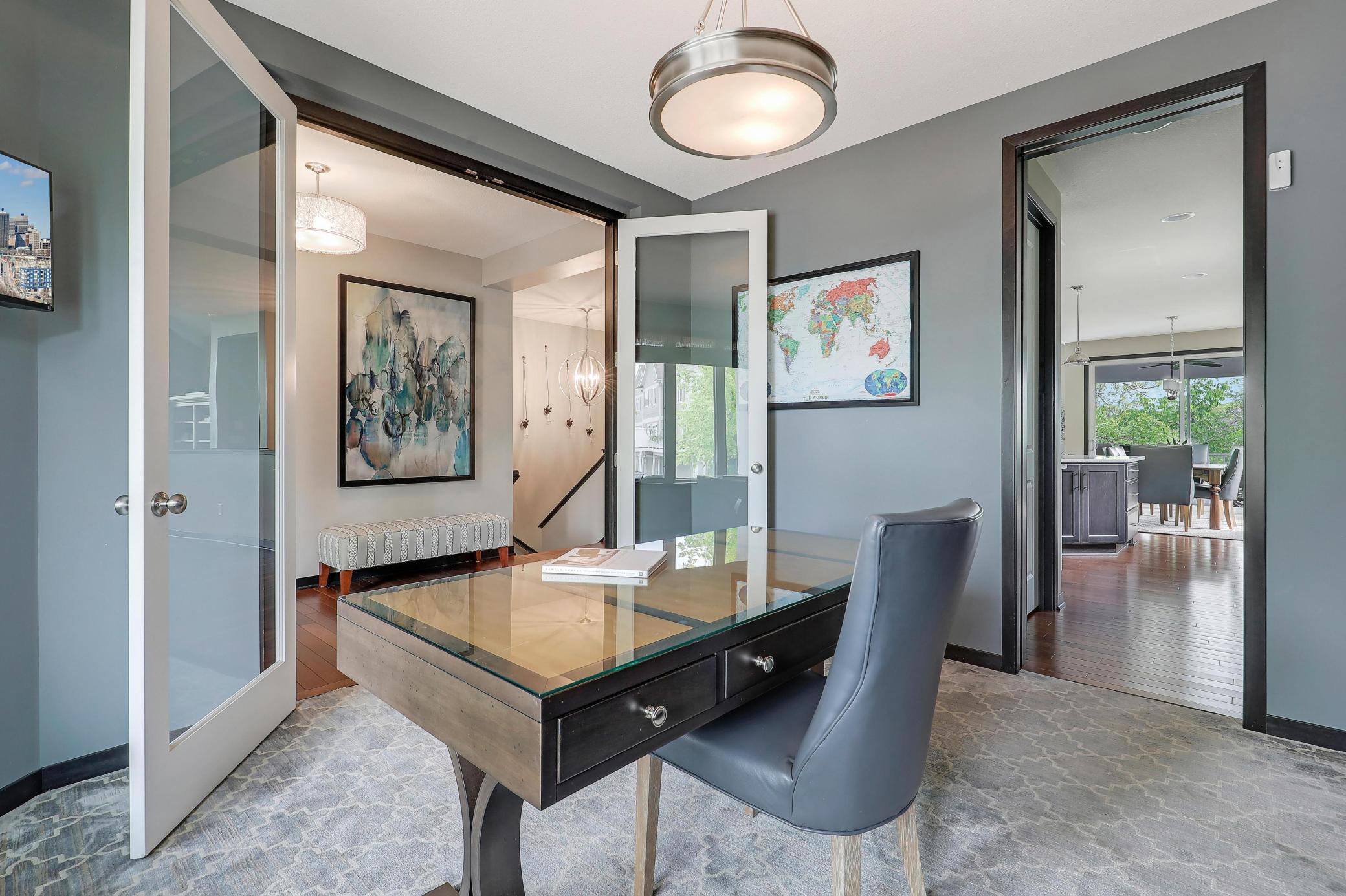 2524 Sandstone Lane
