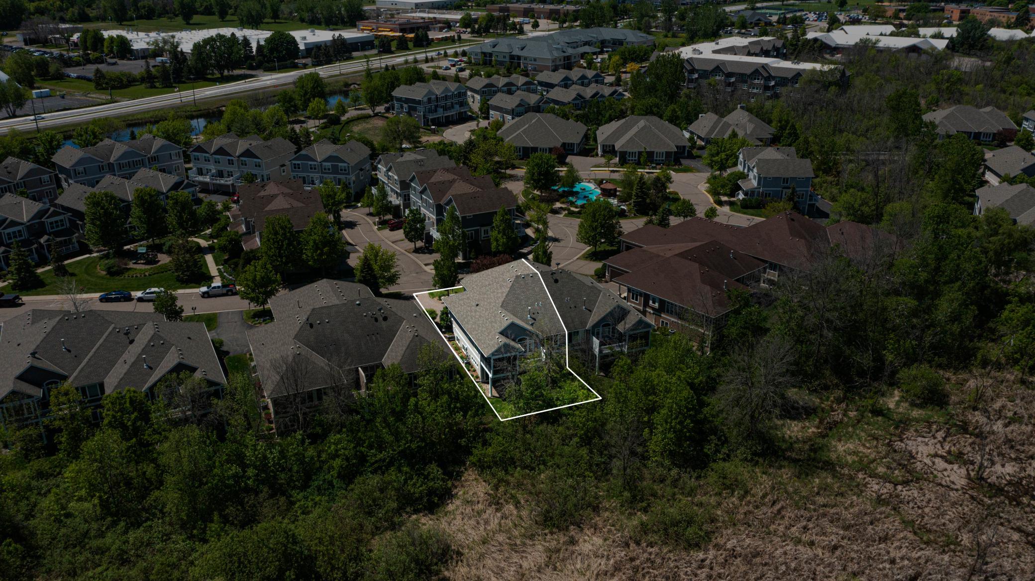 2524 Sandstone Lane