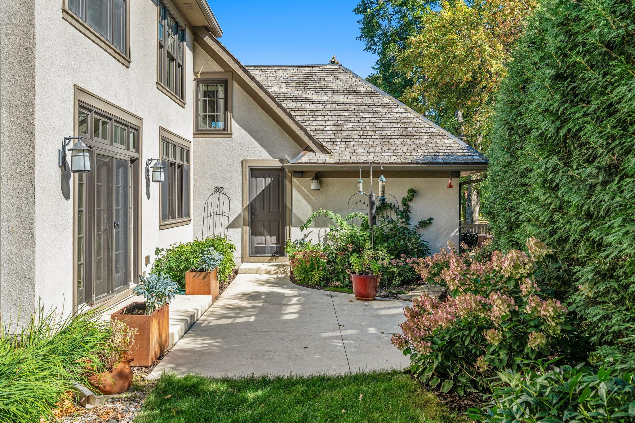 4601 E Lake Harriet Parkway