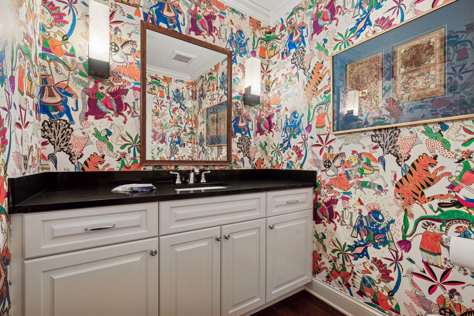 875 Lake Street N Unit: 201