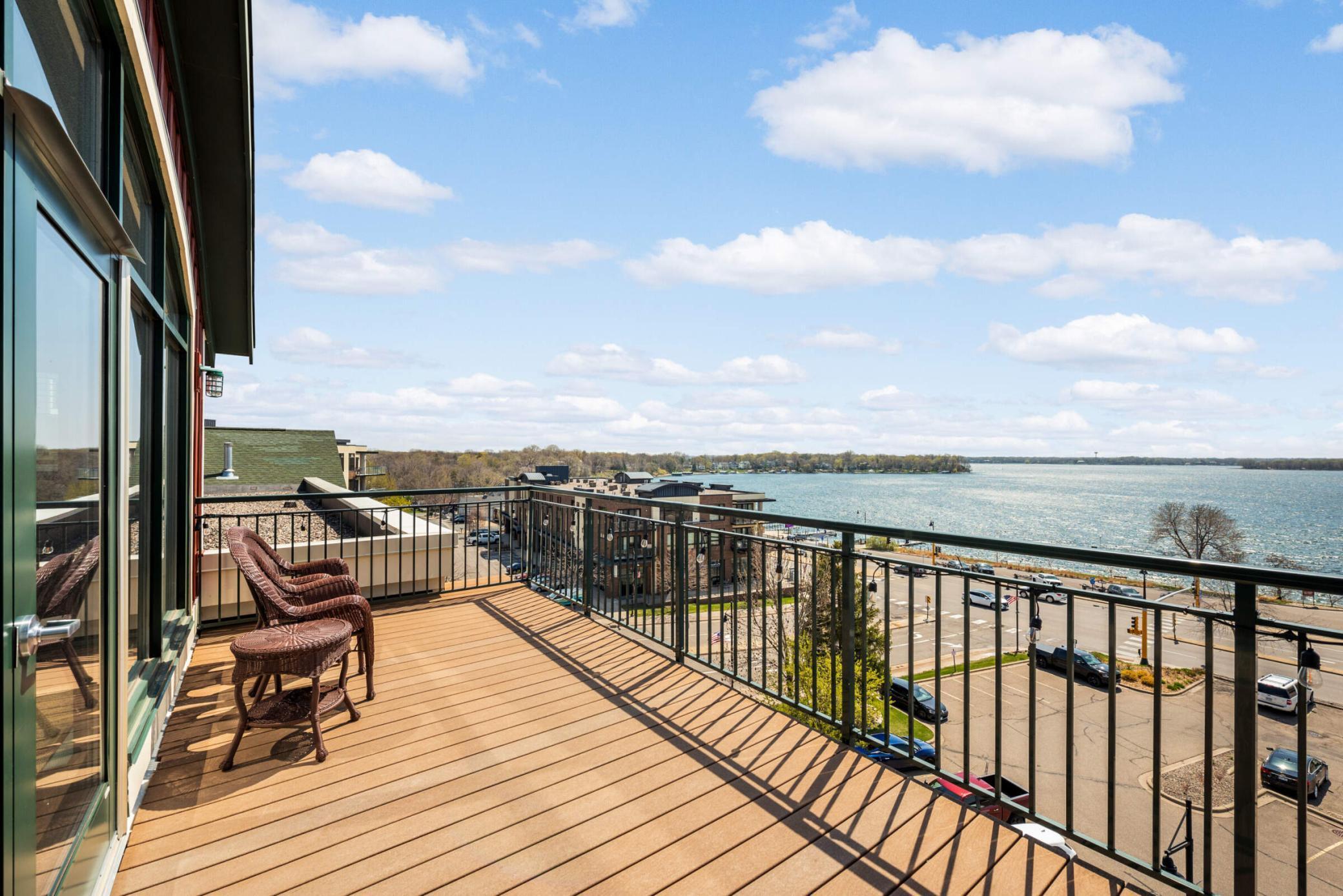 4100 Spring Street Unit: 310