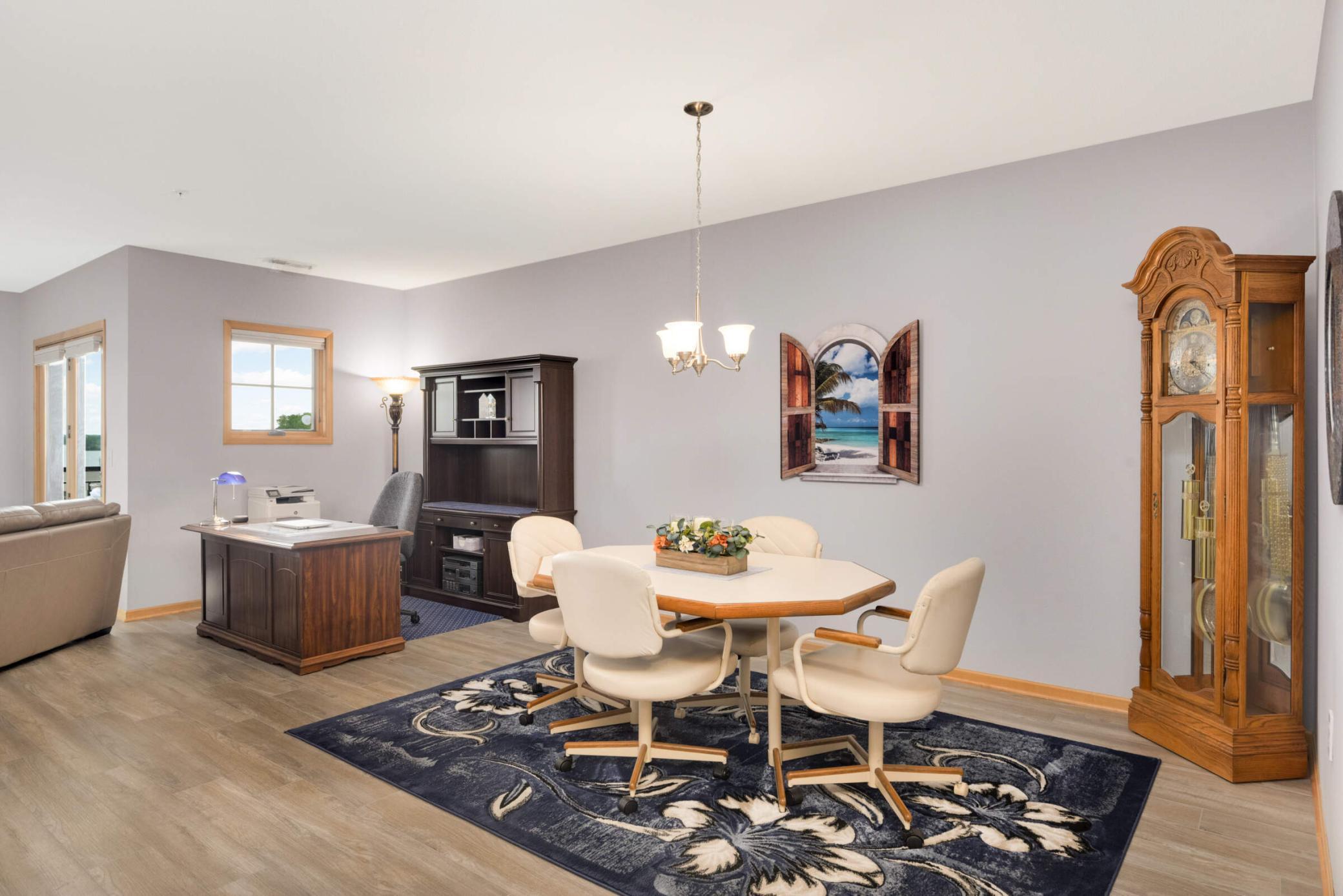 4100 Spring Street Unit: 310