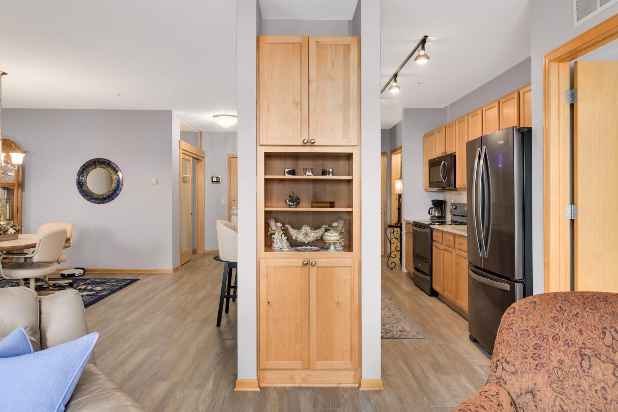 4100 Spring Street Unit: 310