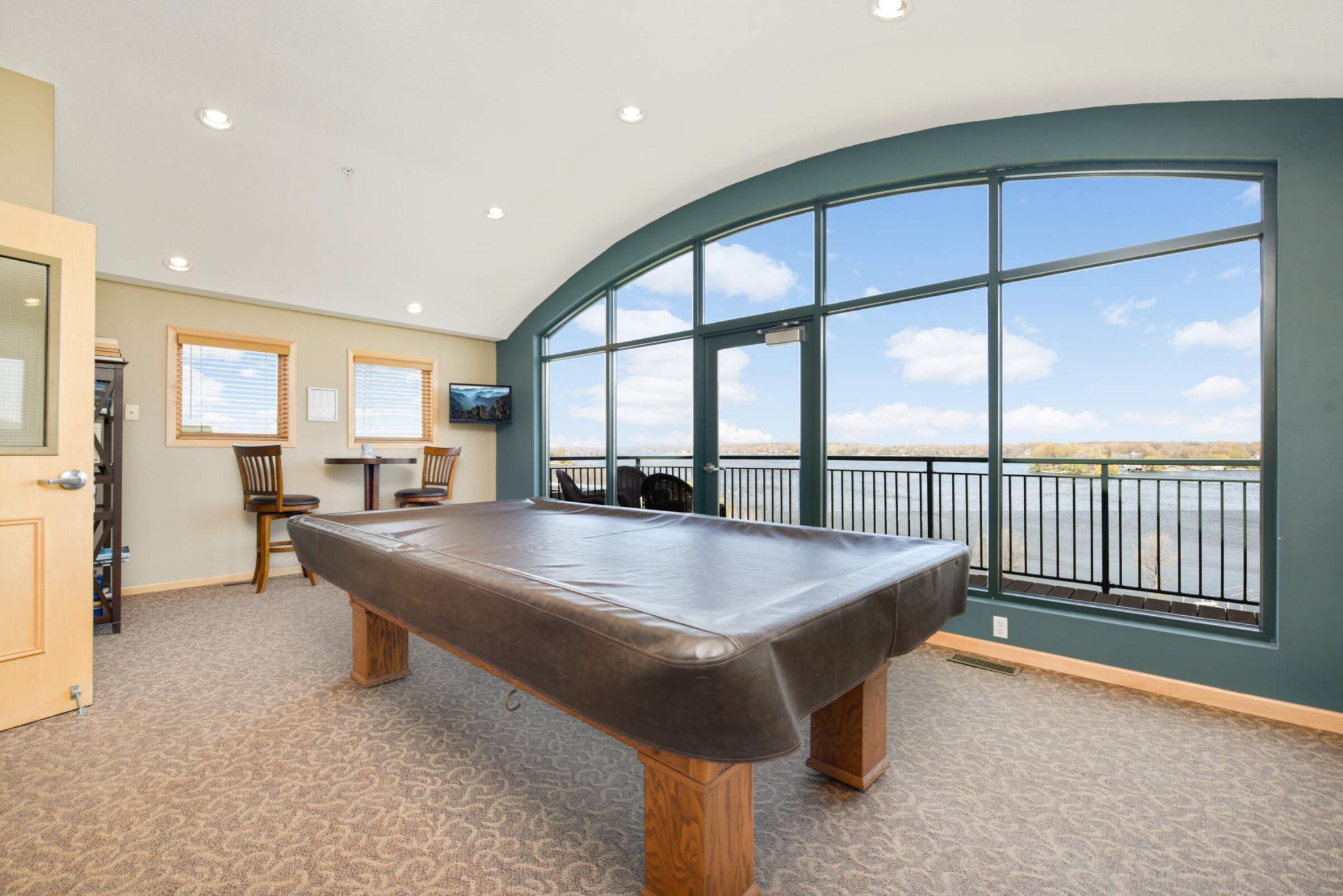 4100 Spring Street Unit: 310