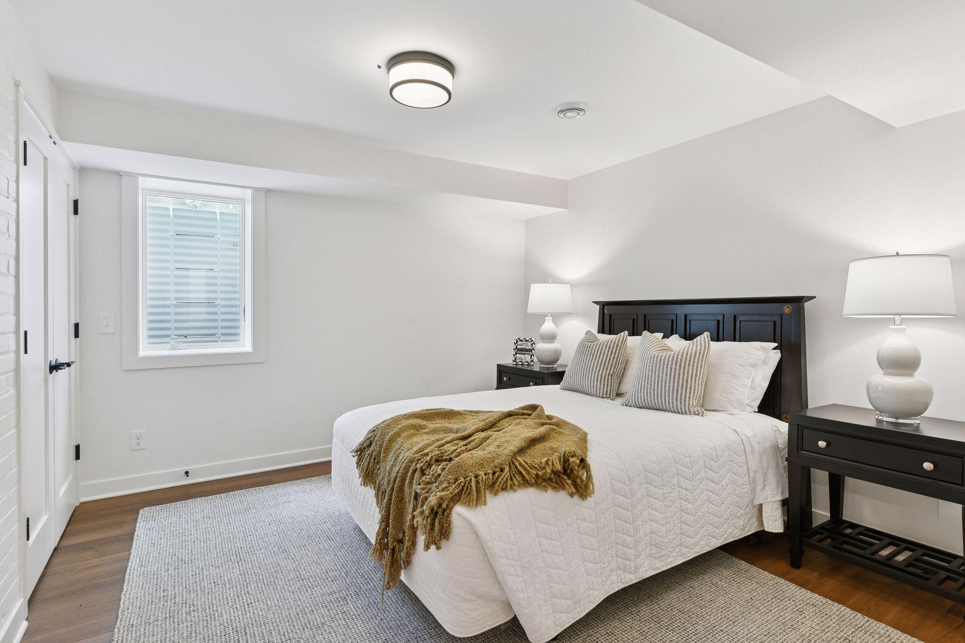 3930 Cottage Lane