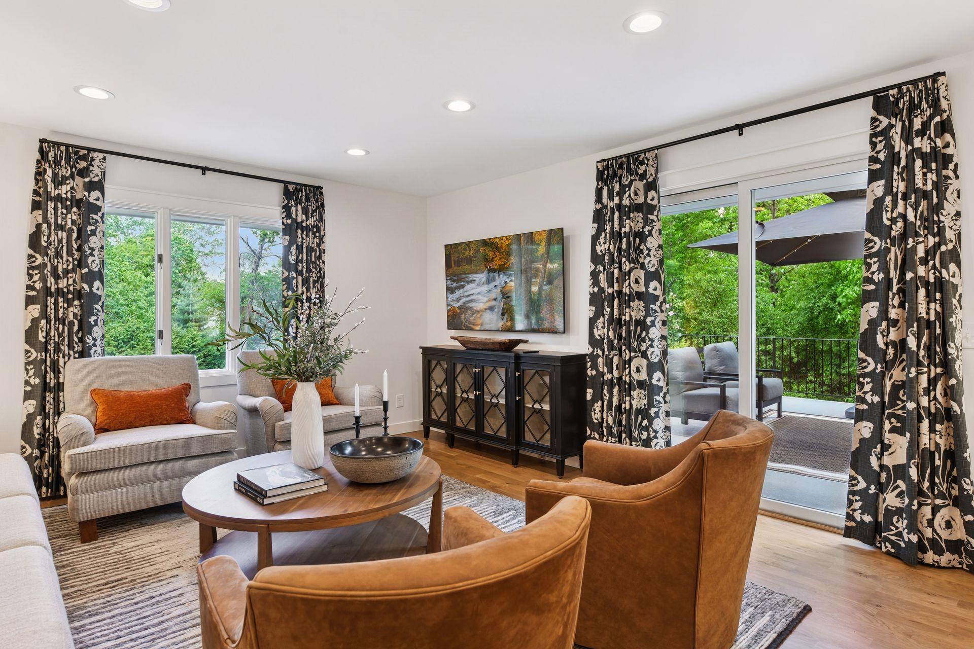 3930 Cottage Lane