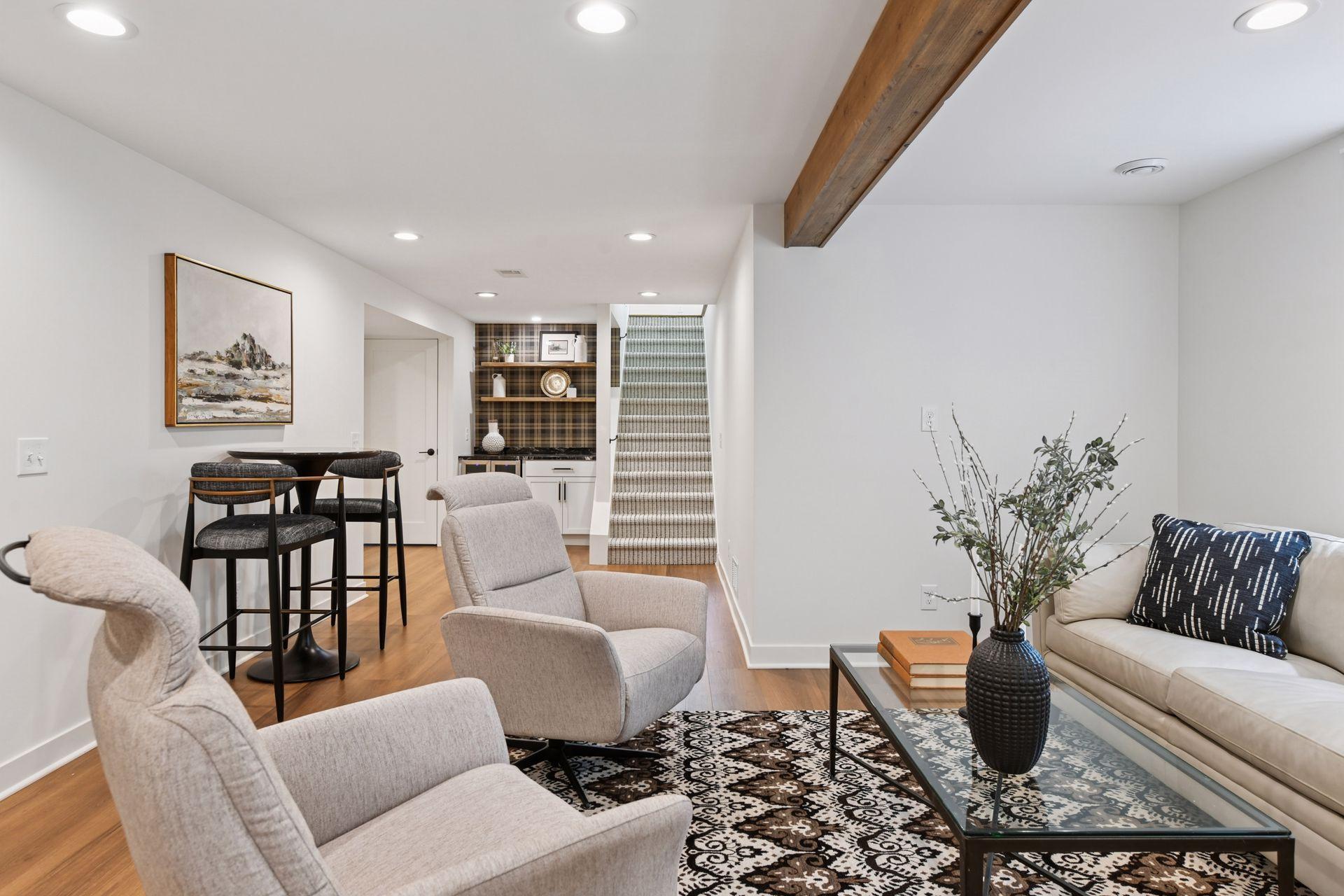3930 Cottage Lane