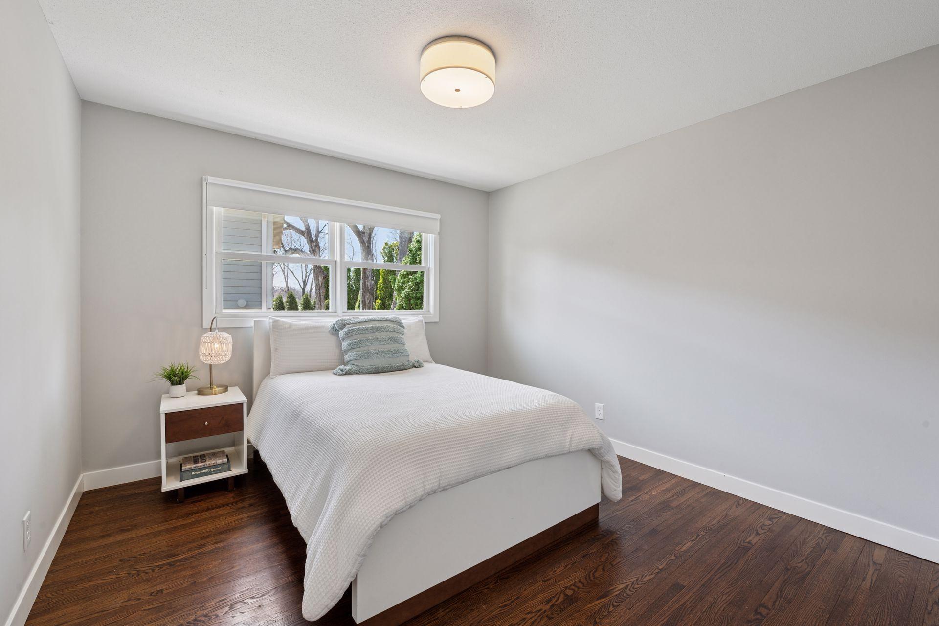 4450 Forest Lake Landing