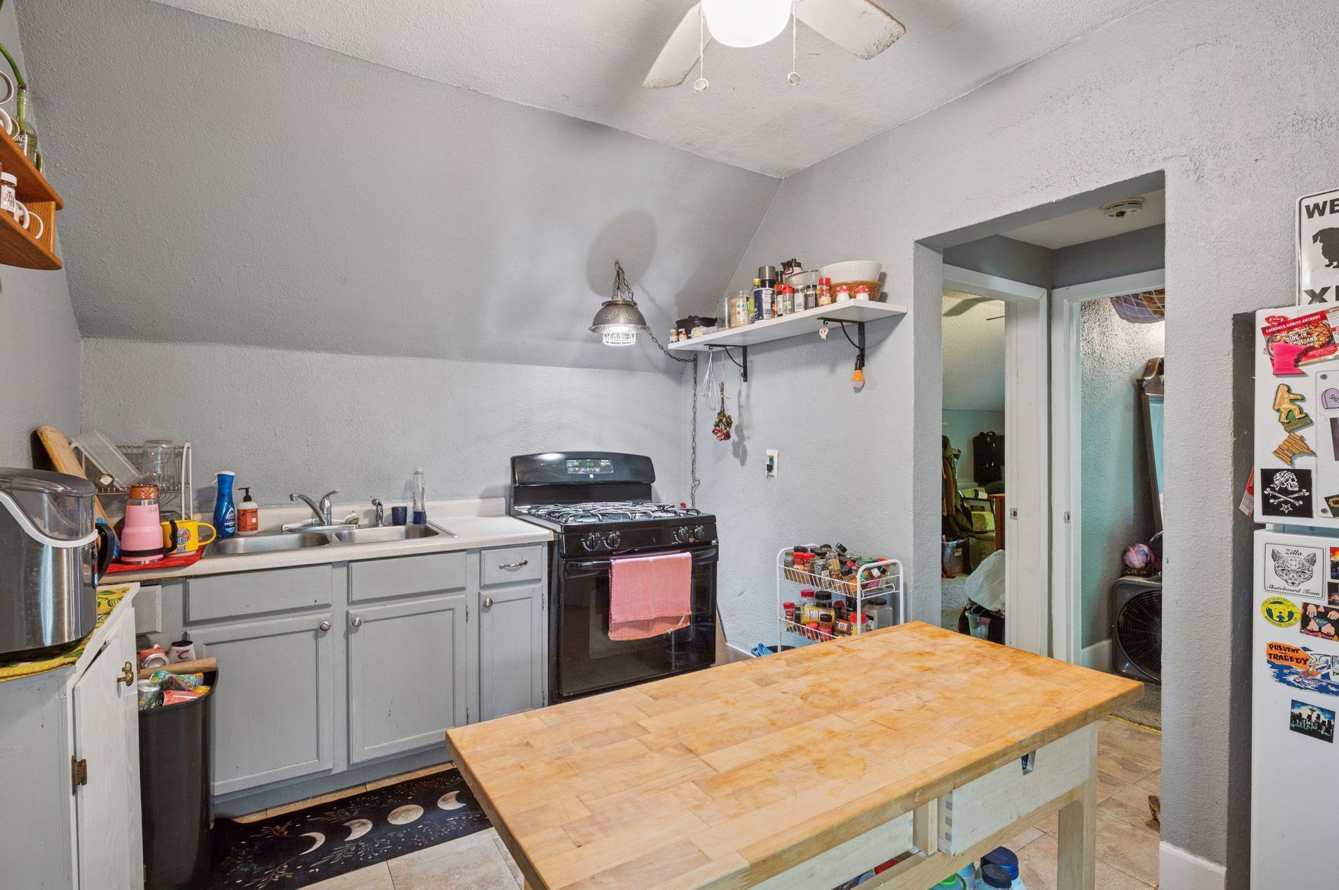 2635 Polk Street NE