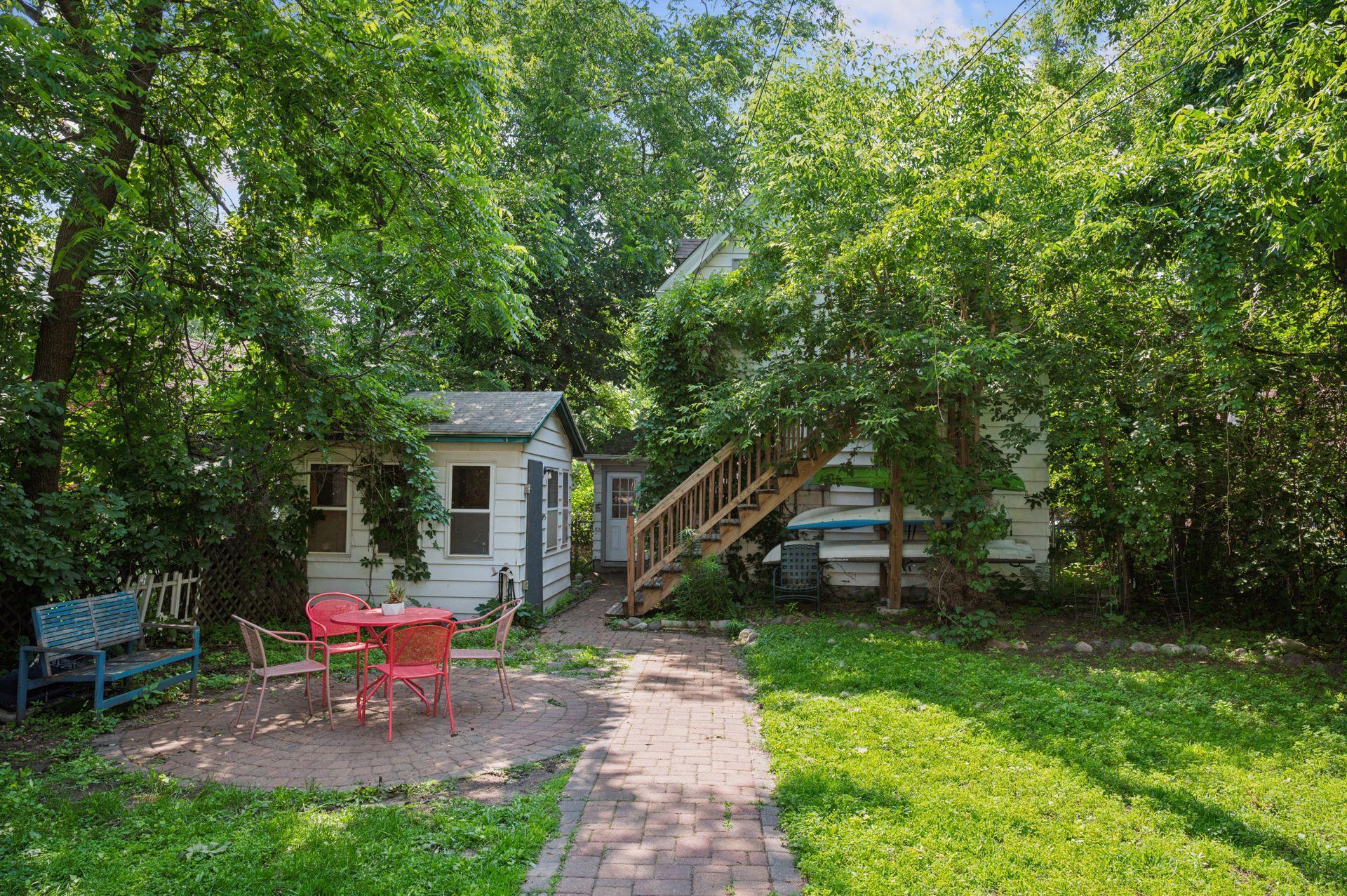 2635 Polk Street NE