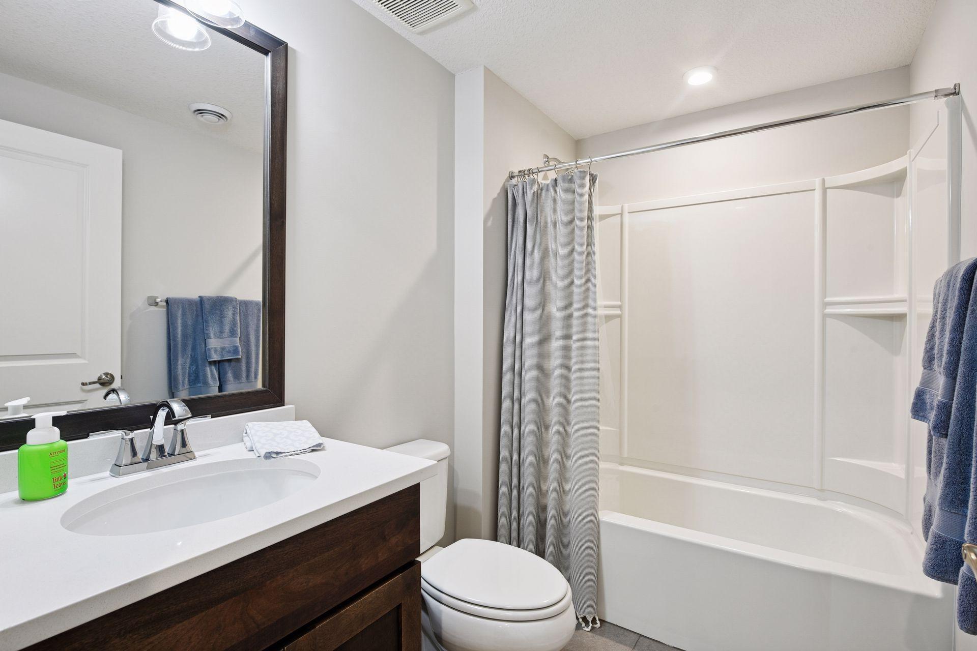 24540 Niblick Alcove