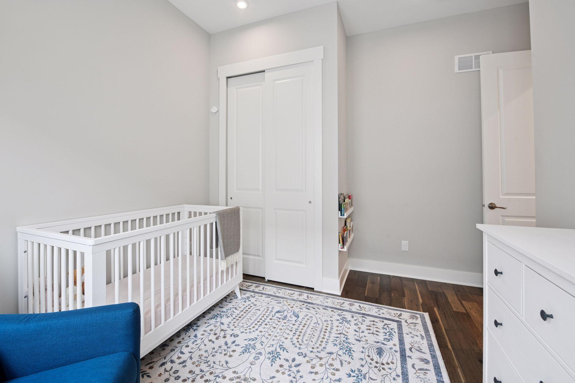 24540 Niblick Alcove