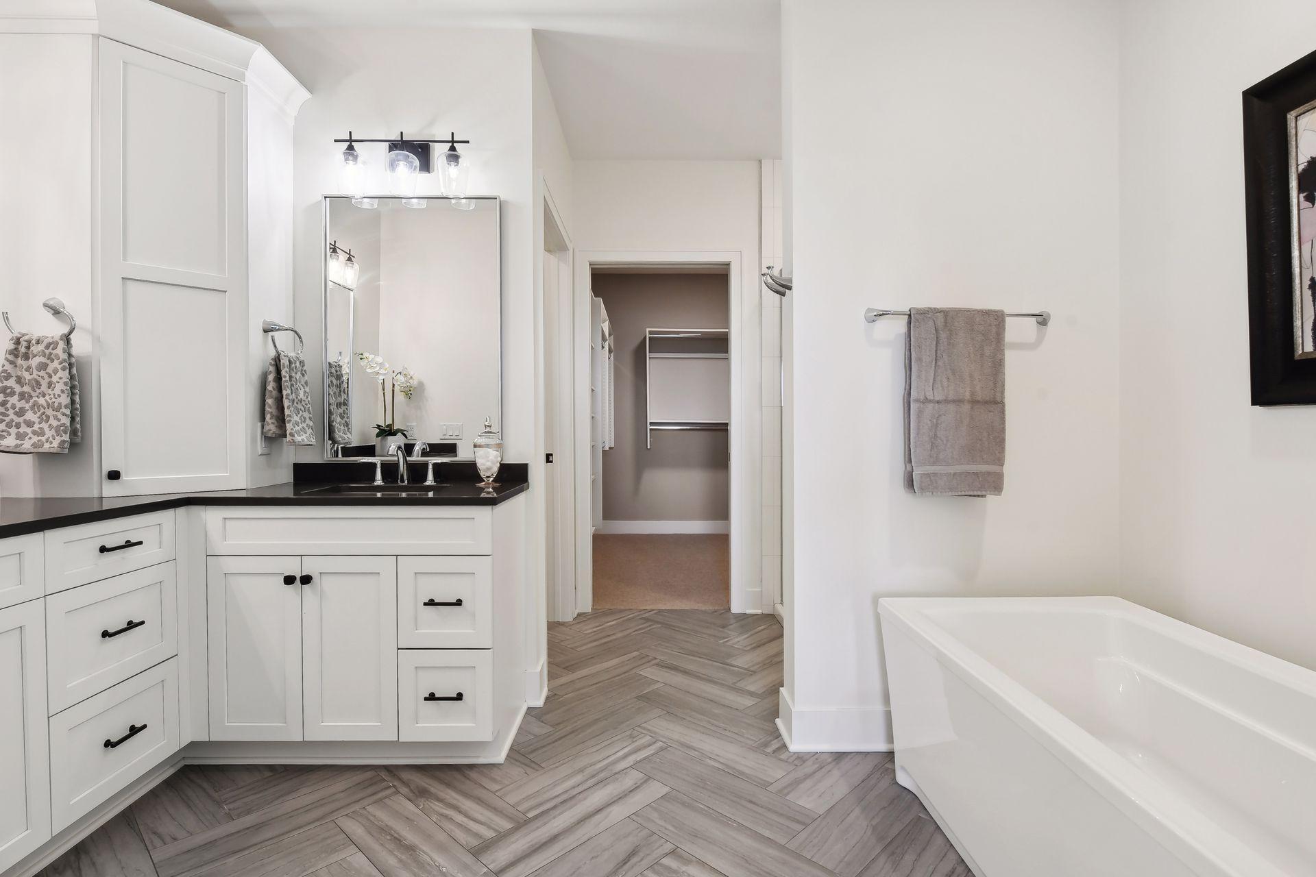 222 Ferndale Road S #305