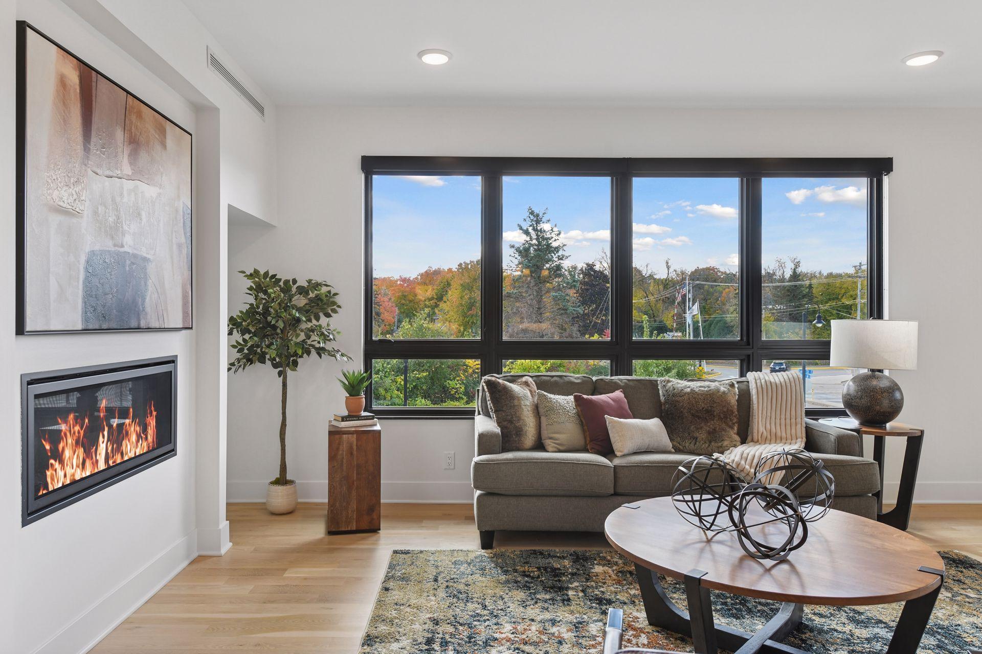 222 Ferndale Road S Unit: 203