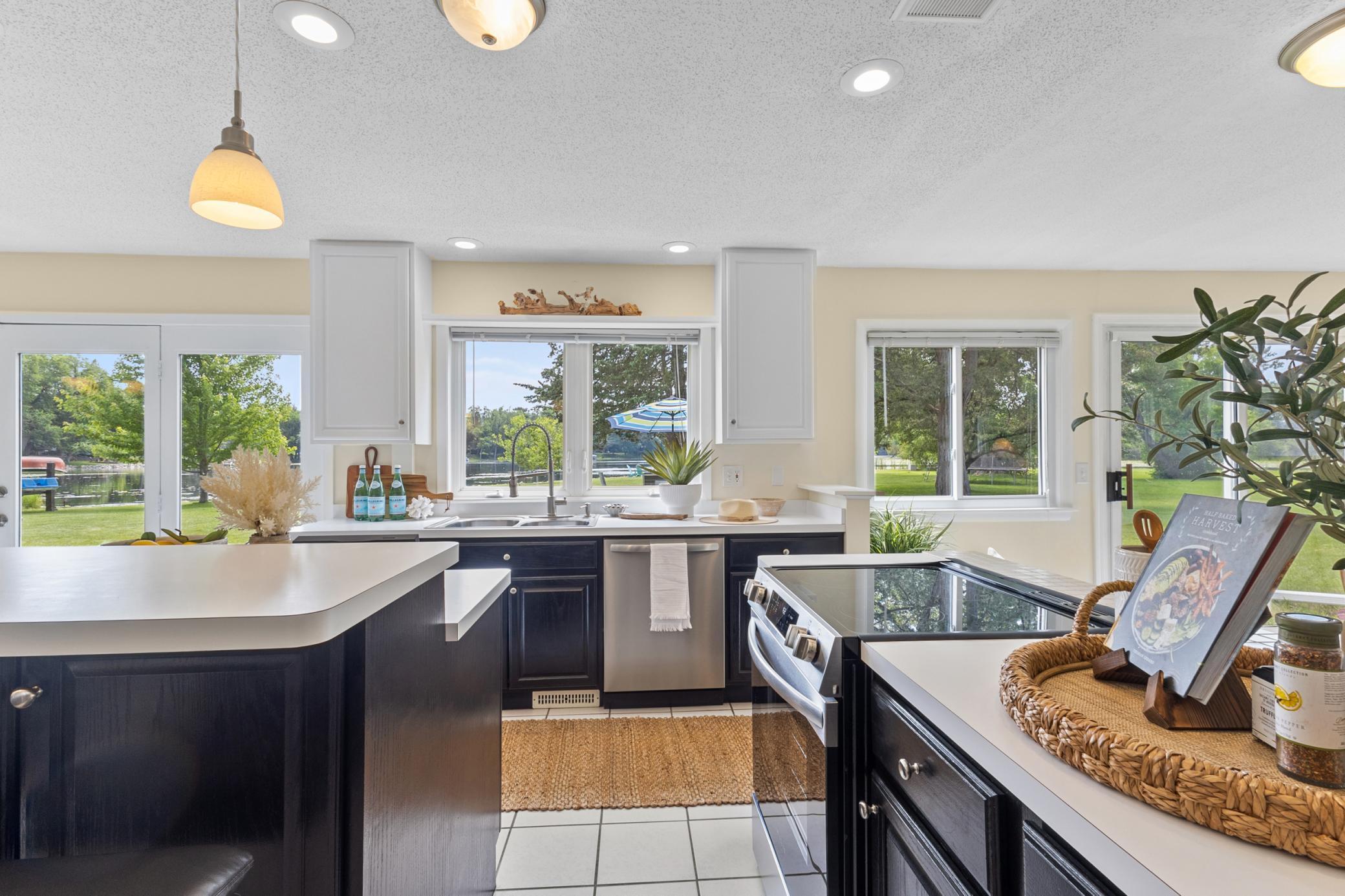 12329 W Timber Lane