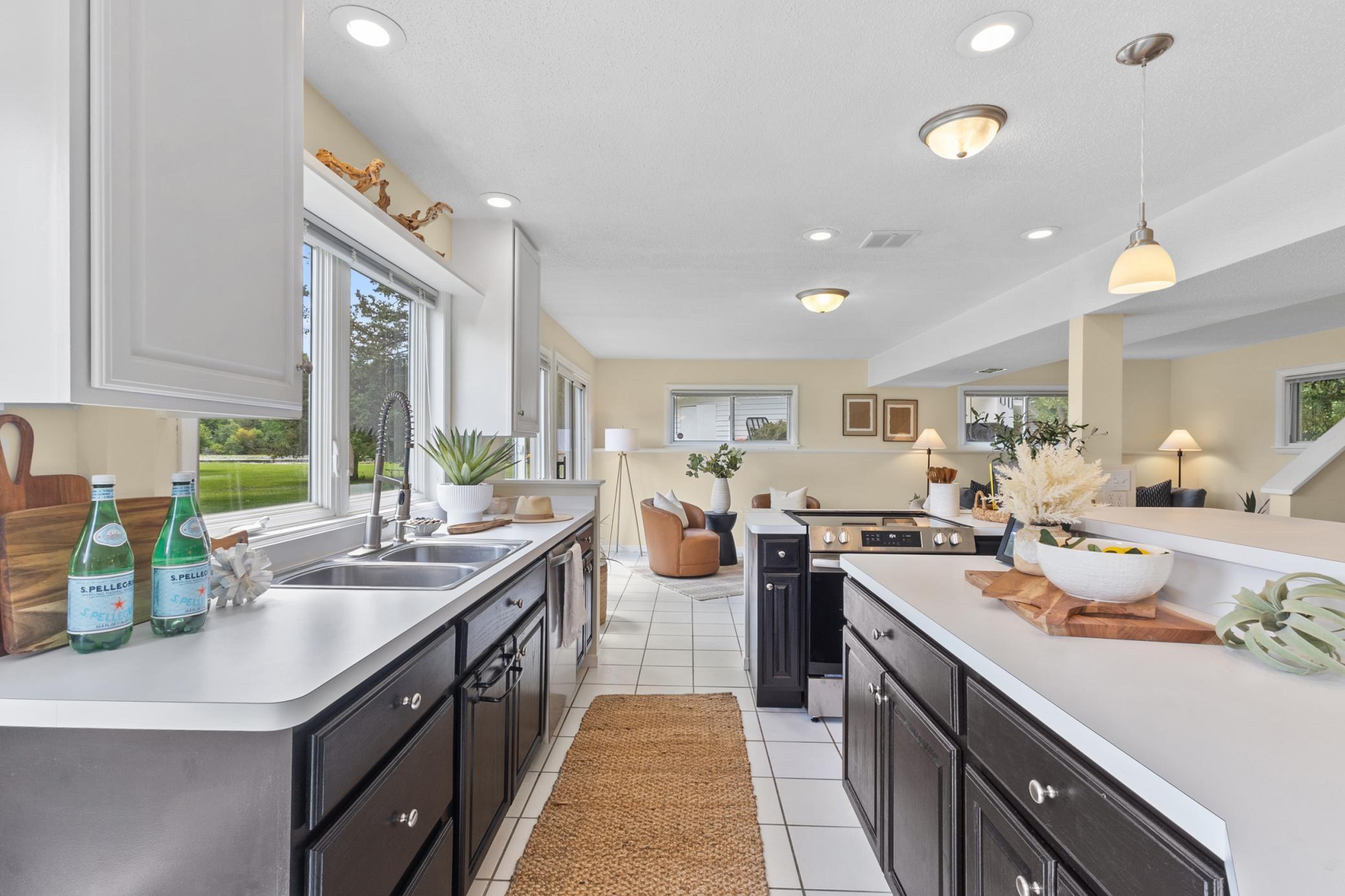 12329 W Timber Lane