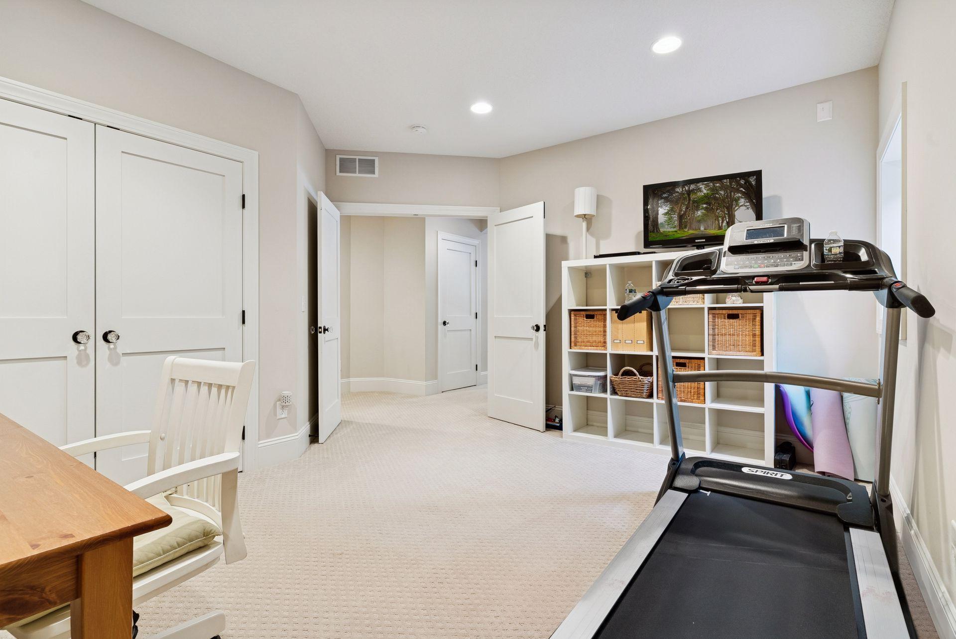 6473 Merrimac Lane N