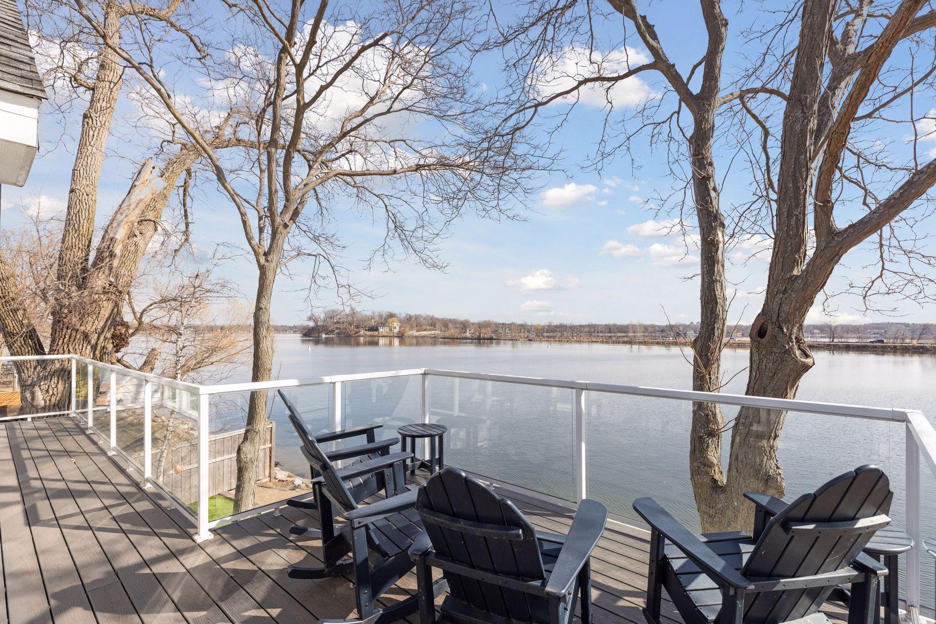 2807 McKenzie Point Road