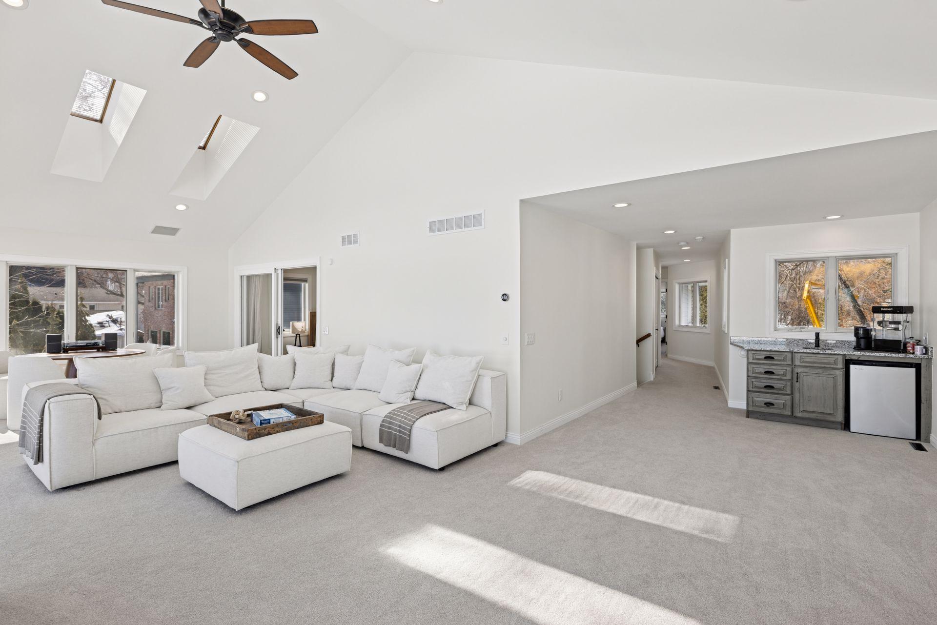 2807 McKenzie Point Road