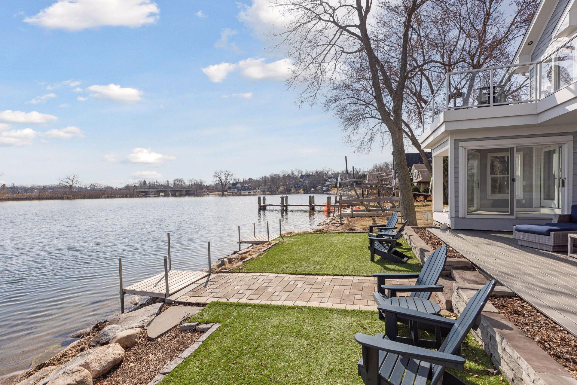 2807 McKenzie Point Road