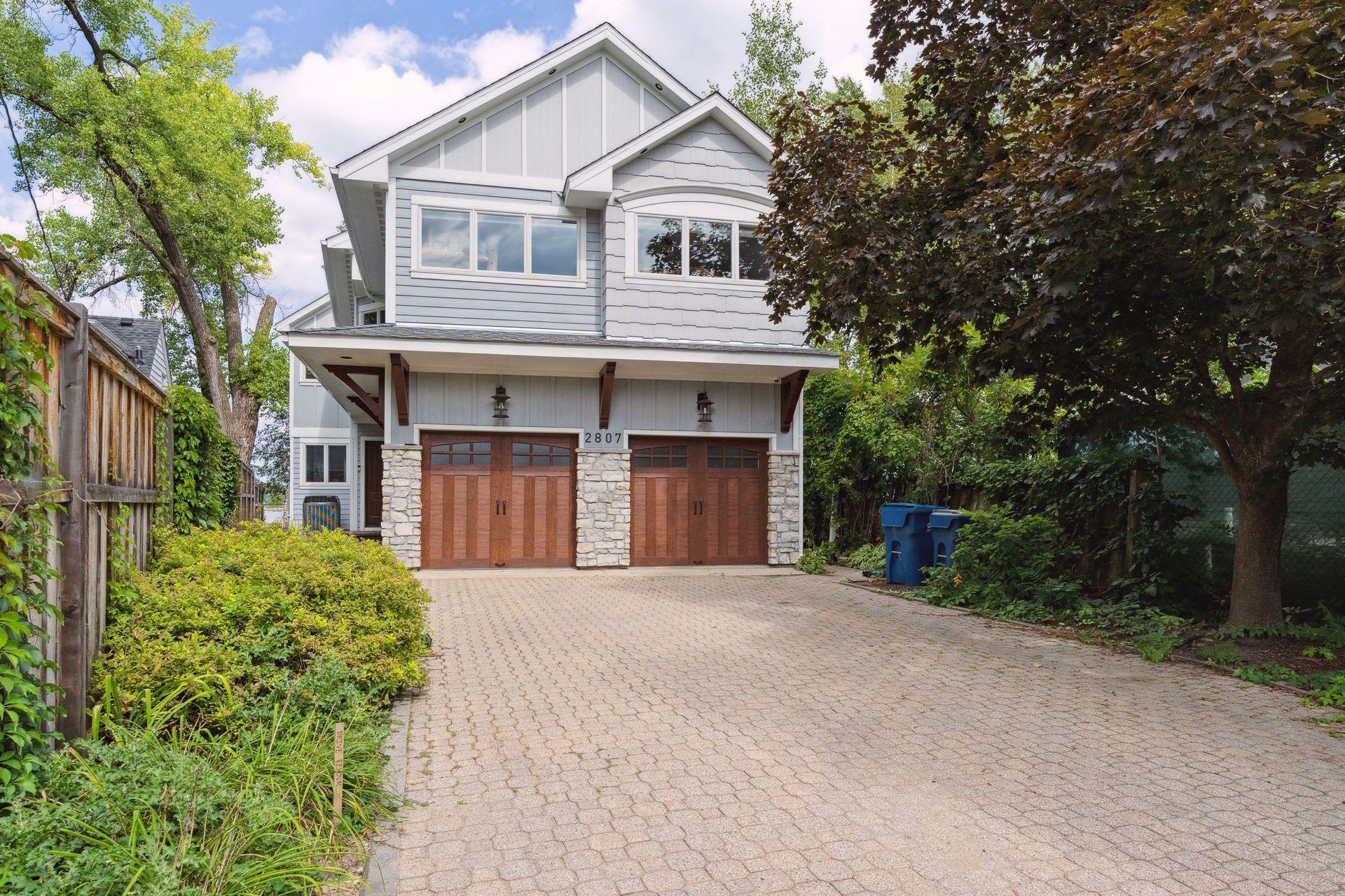 2807 McKenzie Point Road