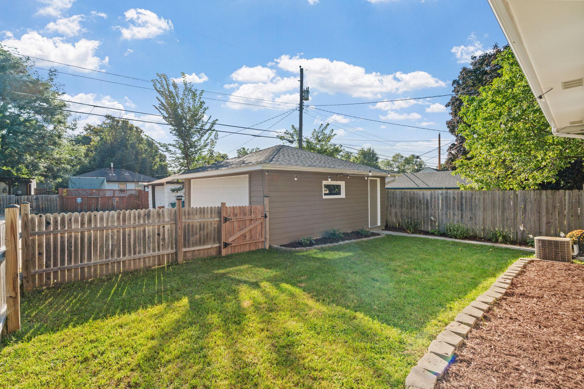 3049 Maryland Avenue S