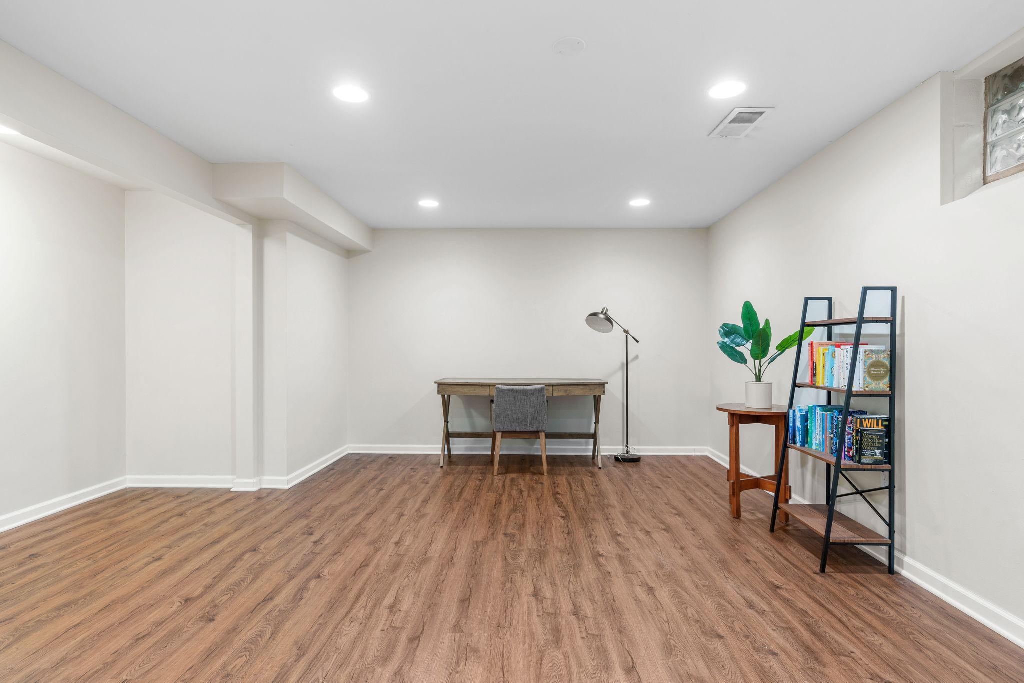 3049 Maryland Avenue S