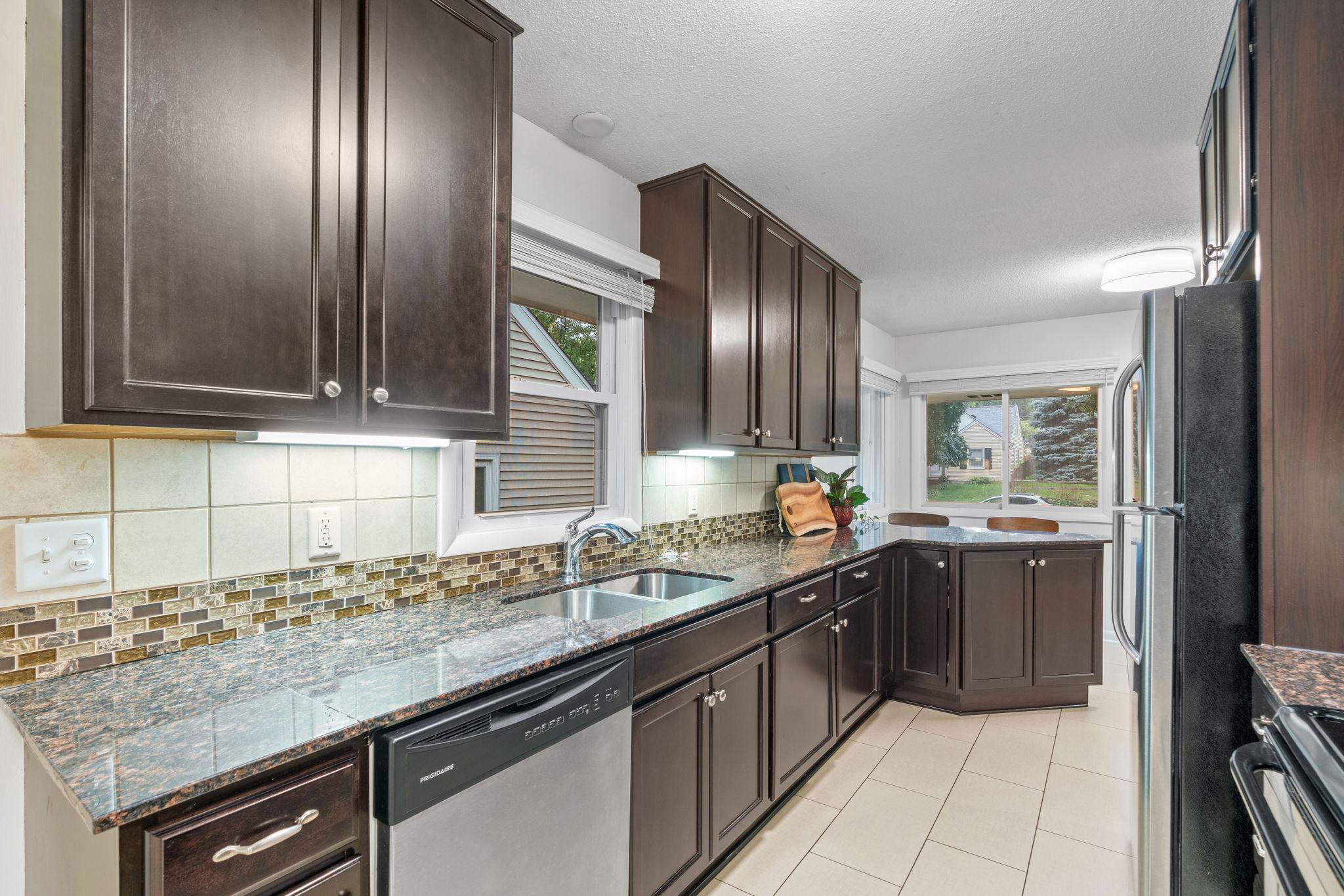 3049 Maryland Avenue S